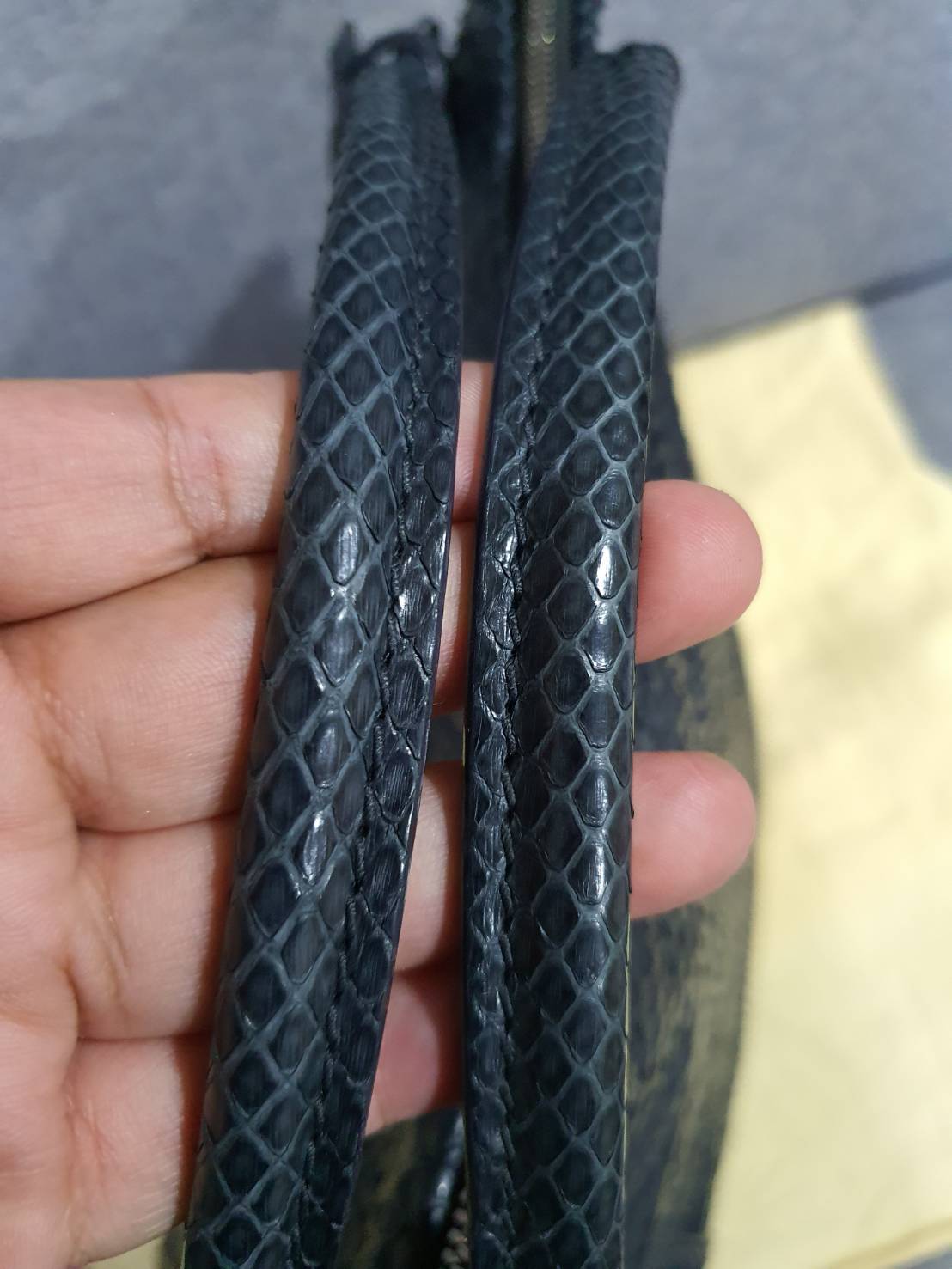 กระเป๋าLV Antheia ixia Python มือสอง