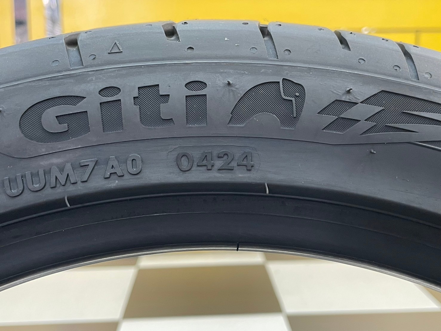 GITI SPORT S2 205/45R17 ยางใหม่ปี2024