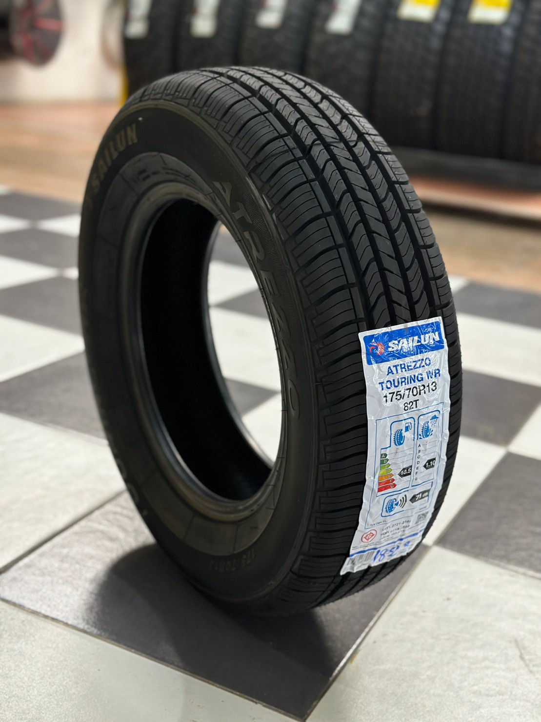ยางขอบขาวขอบ13 ยางใหม่ SAILUN ATREZZO TOURING 175/70R13 ยางใหม่ปี2023