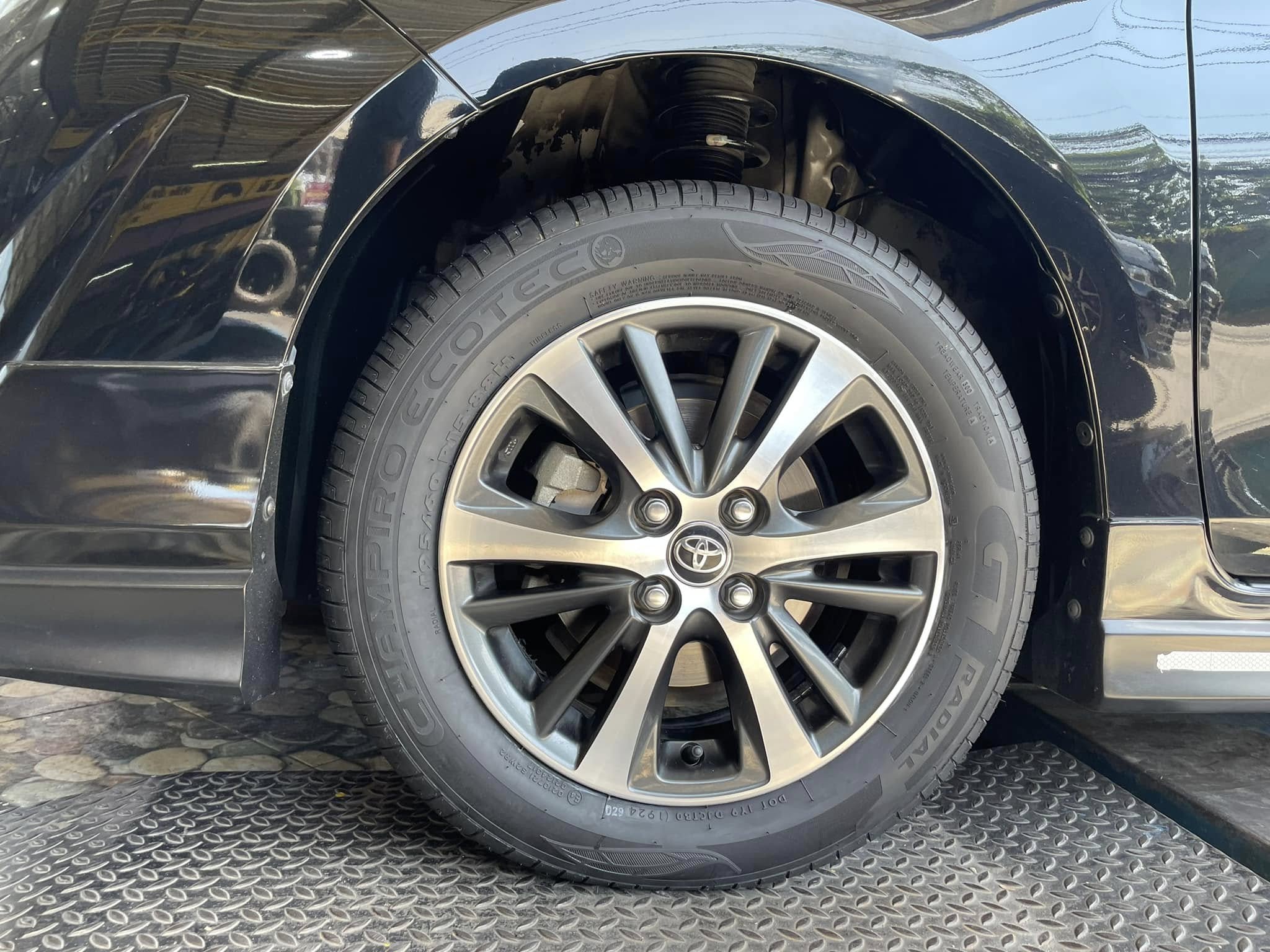 🚘 #TOYOTA_YARIS🛞 🛞 #GT RADIAL ECOTEC 195/60R15