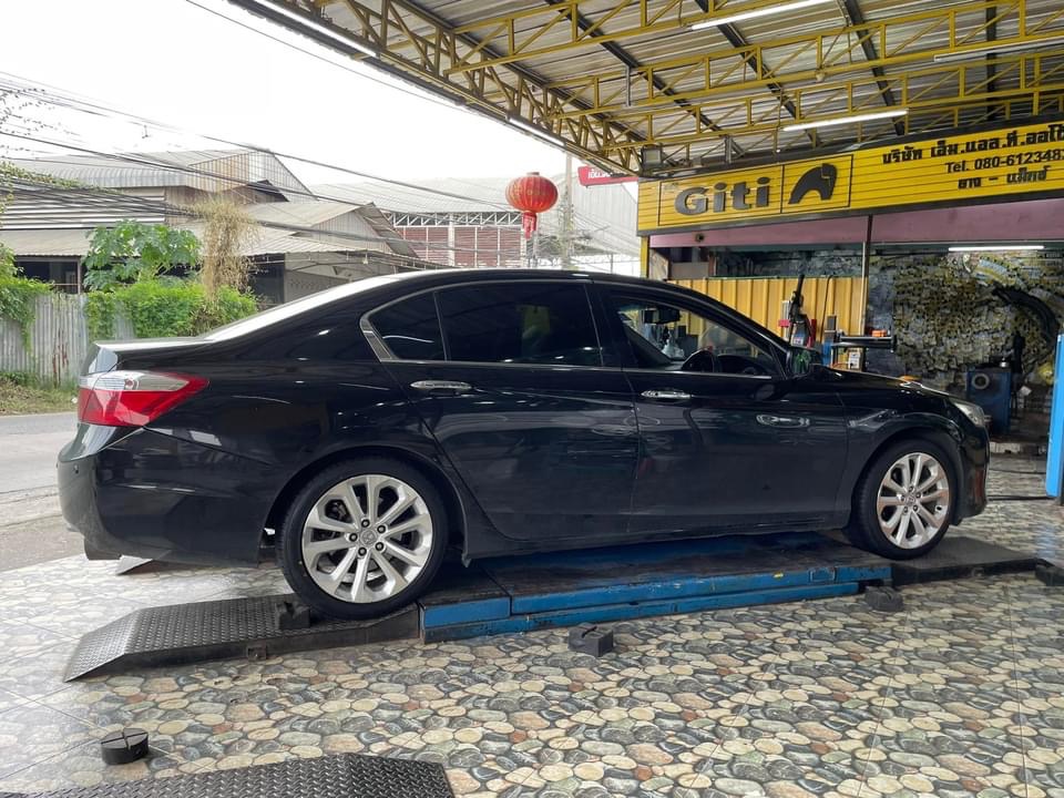 #HONDA_ACCORD เปลี่ยนยาง #KINTO_SC900_235/45R18