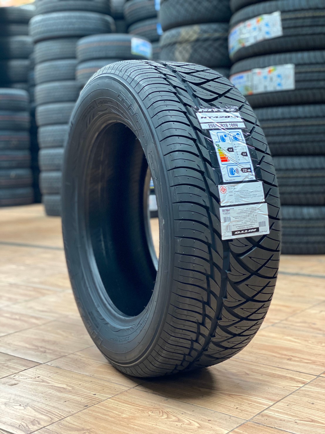 255/55R18 NITTO NT420SD ยางลายซิ่ง สปอร์ต สมรรถนะสูง ยางใหม่ปี2020