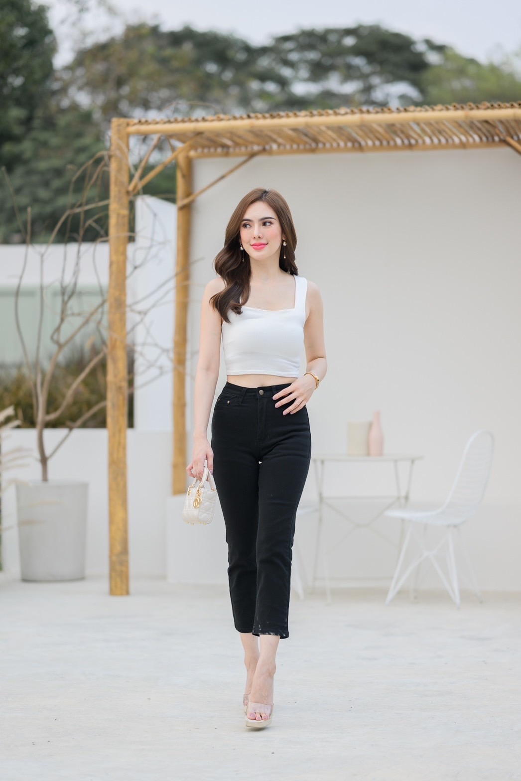 กางเกงยีนส์ ขาวยาว 7 ส่วน ทรงกรบอกเล็ก ผ้านิ่ม ยืด ใส่สบาย