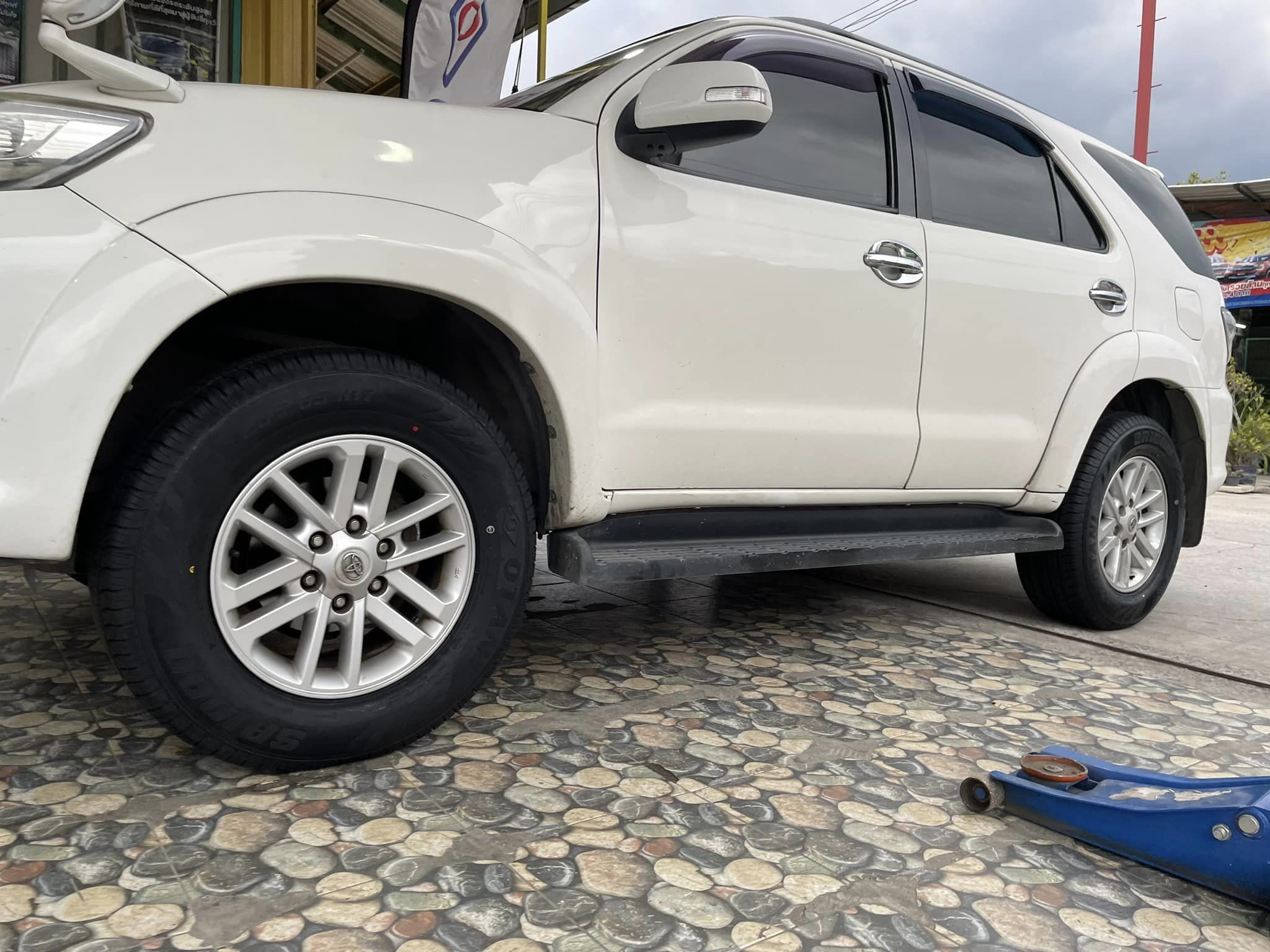 เปลี่ยนยาง#TOYOTA_FORTUNER #OTANI #SA1000 265/65R17