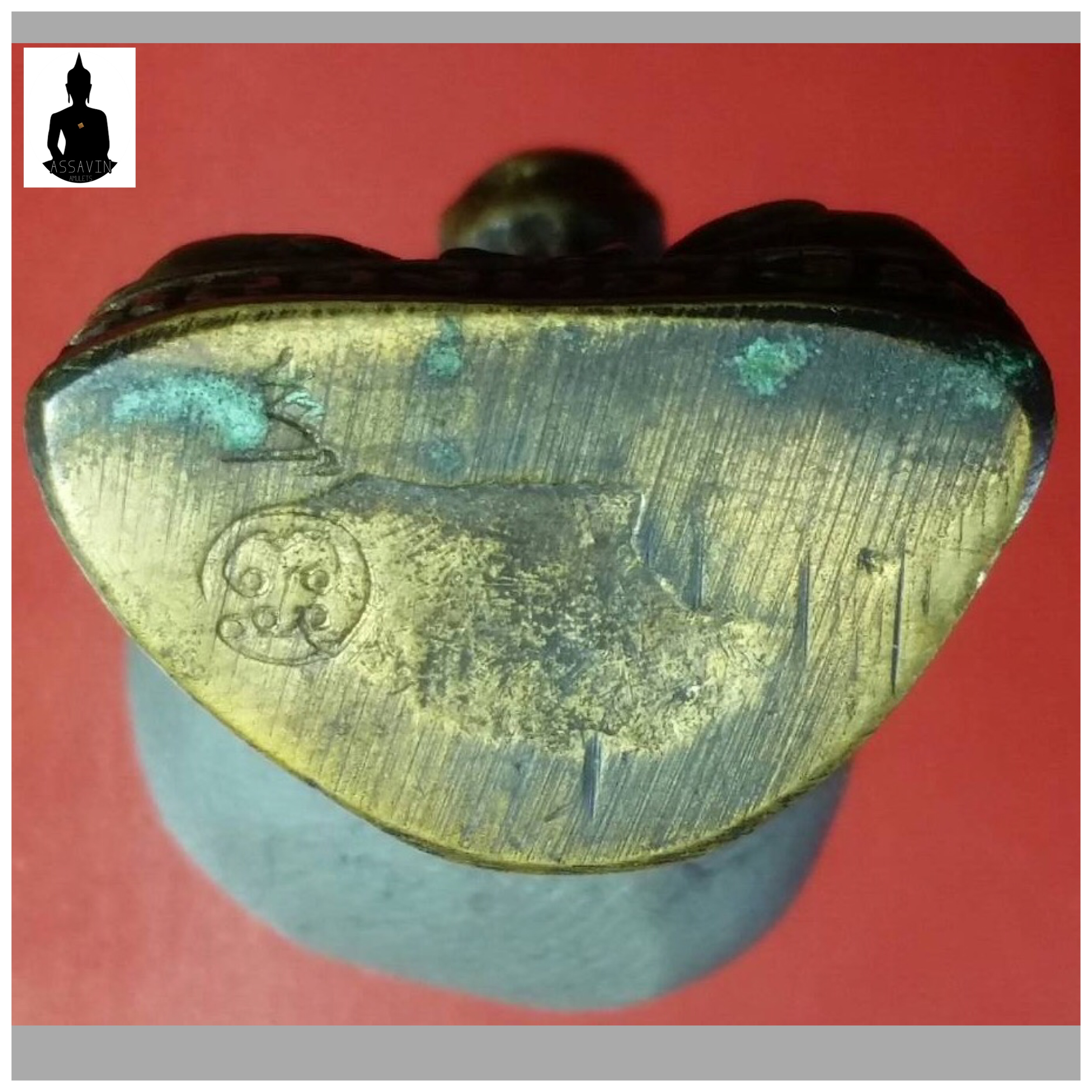 รูปหล่อหลวงพ่อเงิน บางคลาน งานผูกพัทธสีมา ณ วัดสะพานหิน จ.พิจิตร ใต้ฐานตอกโค๊ตรูปยันต์เนื้อทองเหลืองเก่าปี2525