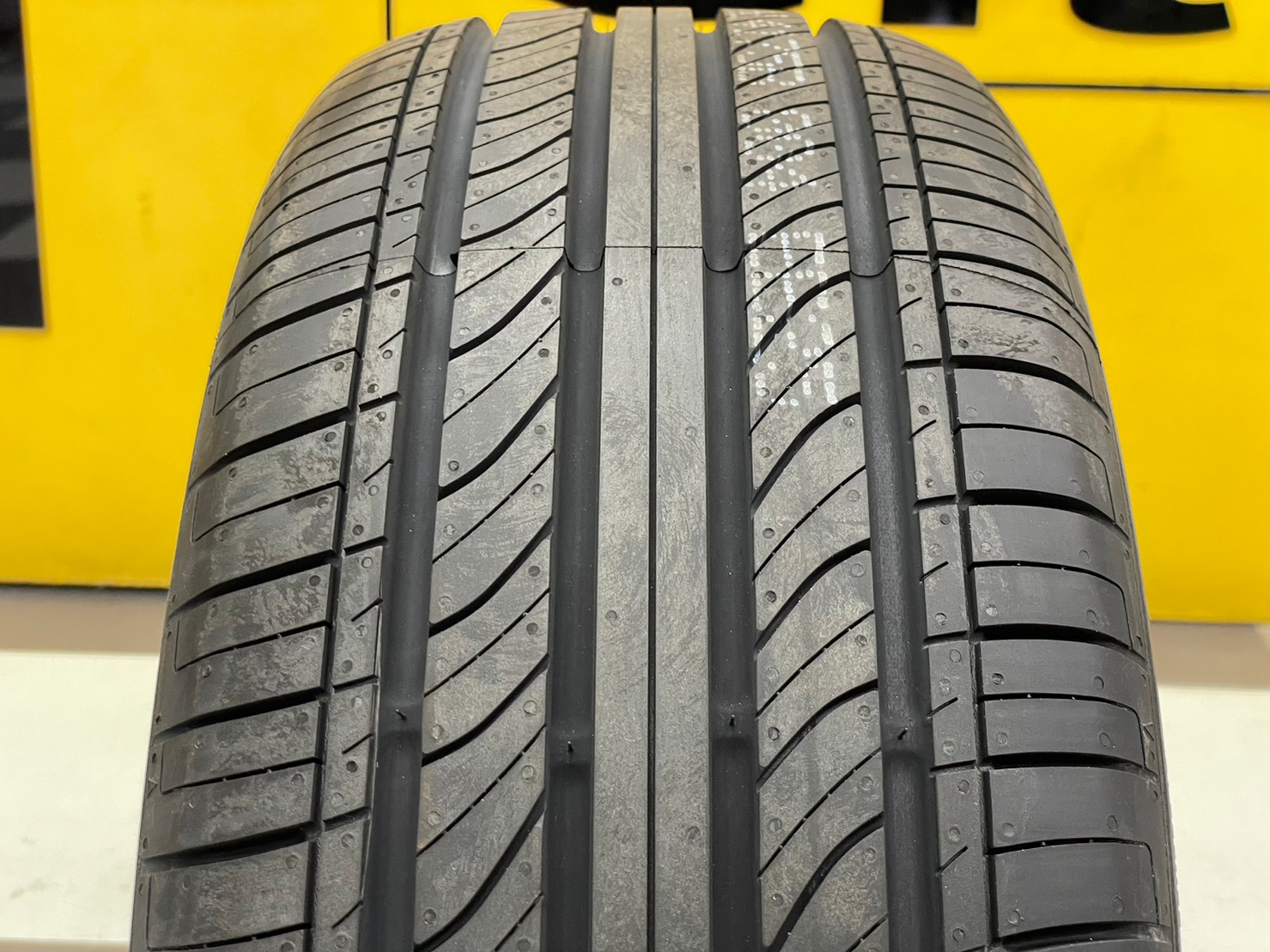Giti ComfortF22 205/55R16 ยางใหม่ปี2023