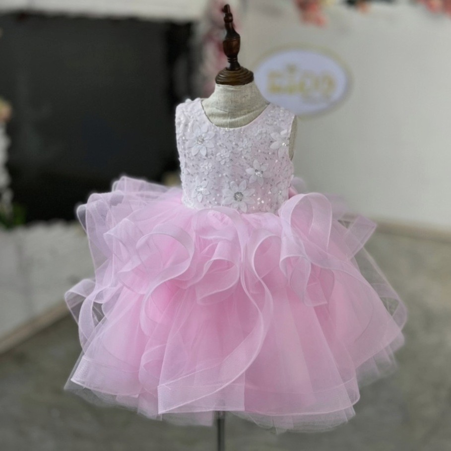 ชุดราตรีเด็ก(หน้าร้านอยู่รัชดา ลองได้ถ่ายรูปจากชุดจริง)A218สีชมพูเข้ม กระโปรงสั้นชั้นพอง อกปักดอกไม้สวยหวาน น่ารัก