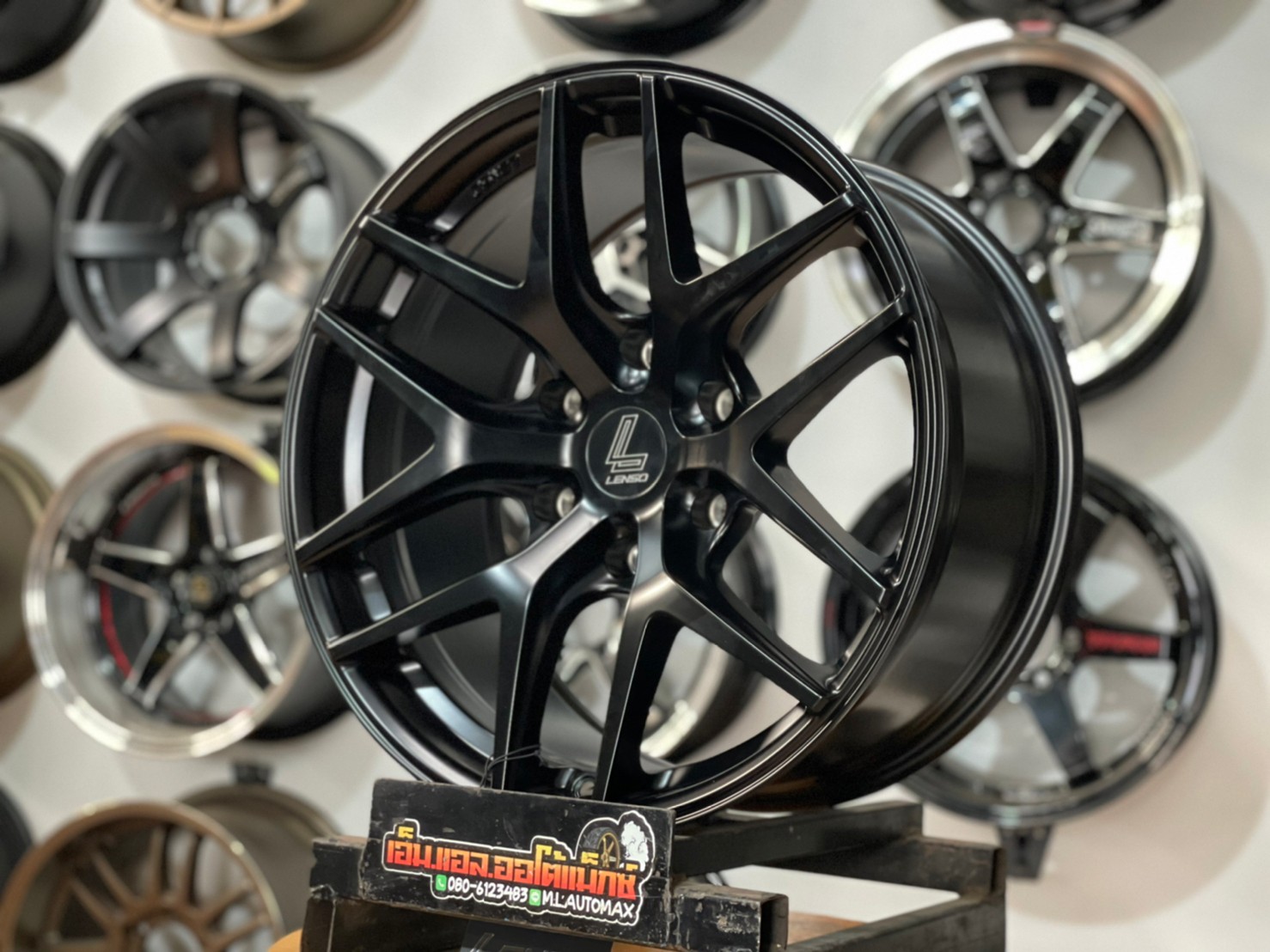 ล้อแม็กซ์ขอบ18 Lenso Jager Dyna ขอบ18 กว้าง9 ออฟ20 6รู139.7 สีดำด้าน(Satin Black)
