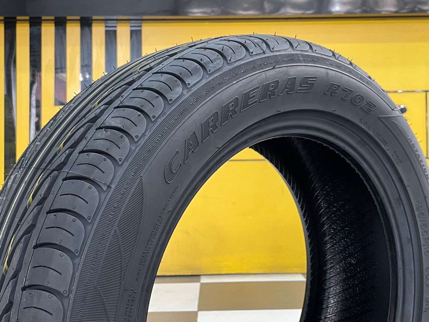 ยางใหม่ดีสโตน #Deestone CARRERAS R702 195/55R15 ยางใหม่ปี2024