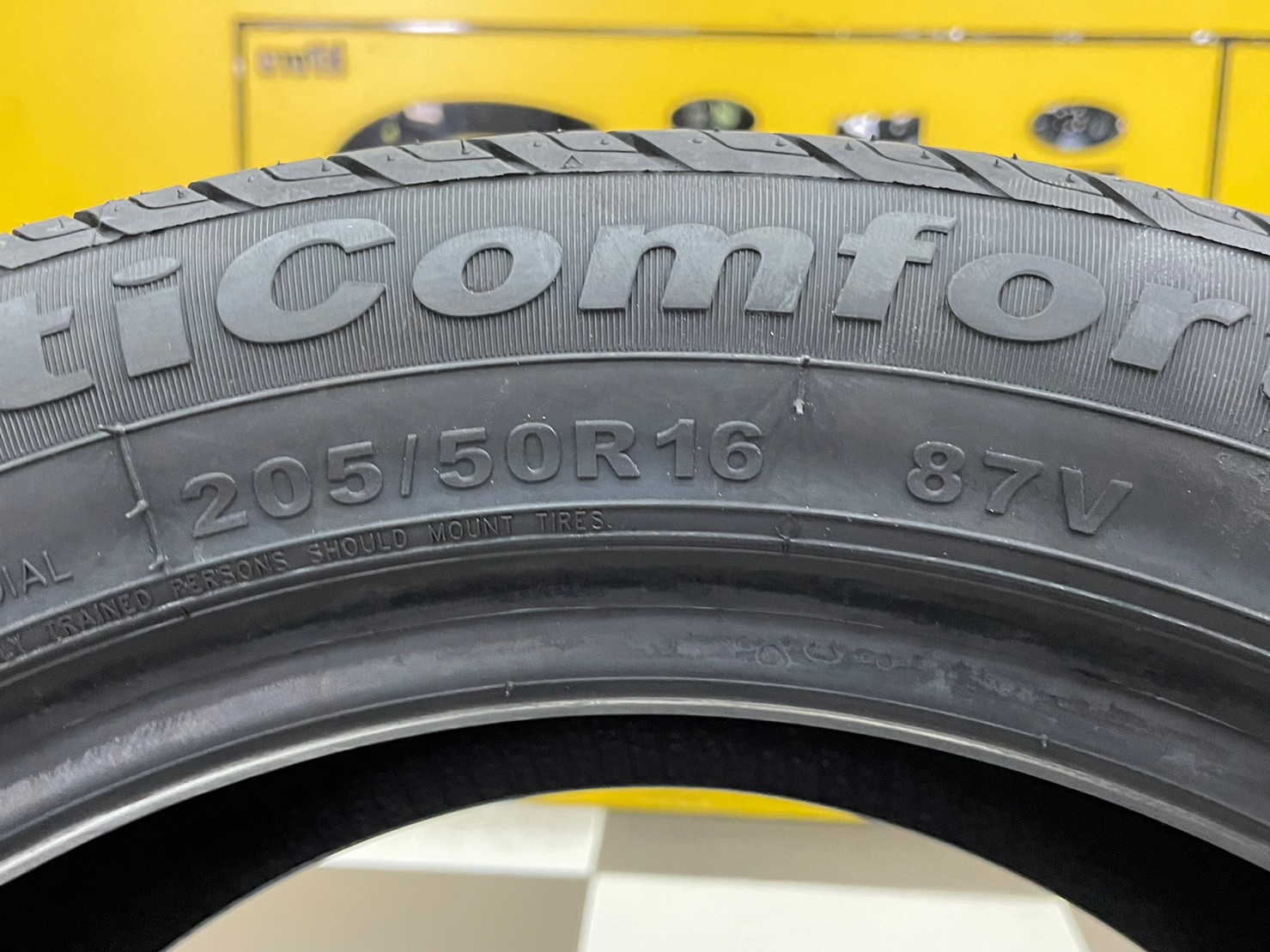 ยาง GITI Comfort 228 205/50R16 ยางใหม่ปี2023
