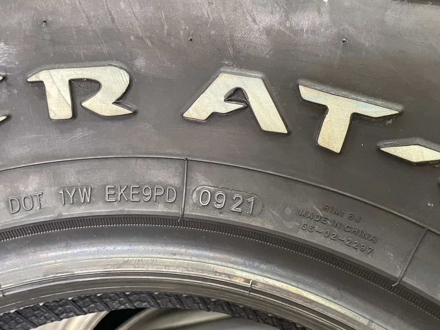 RAIDEN AT3 265/70R16 ยางใหม่ปี2021