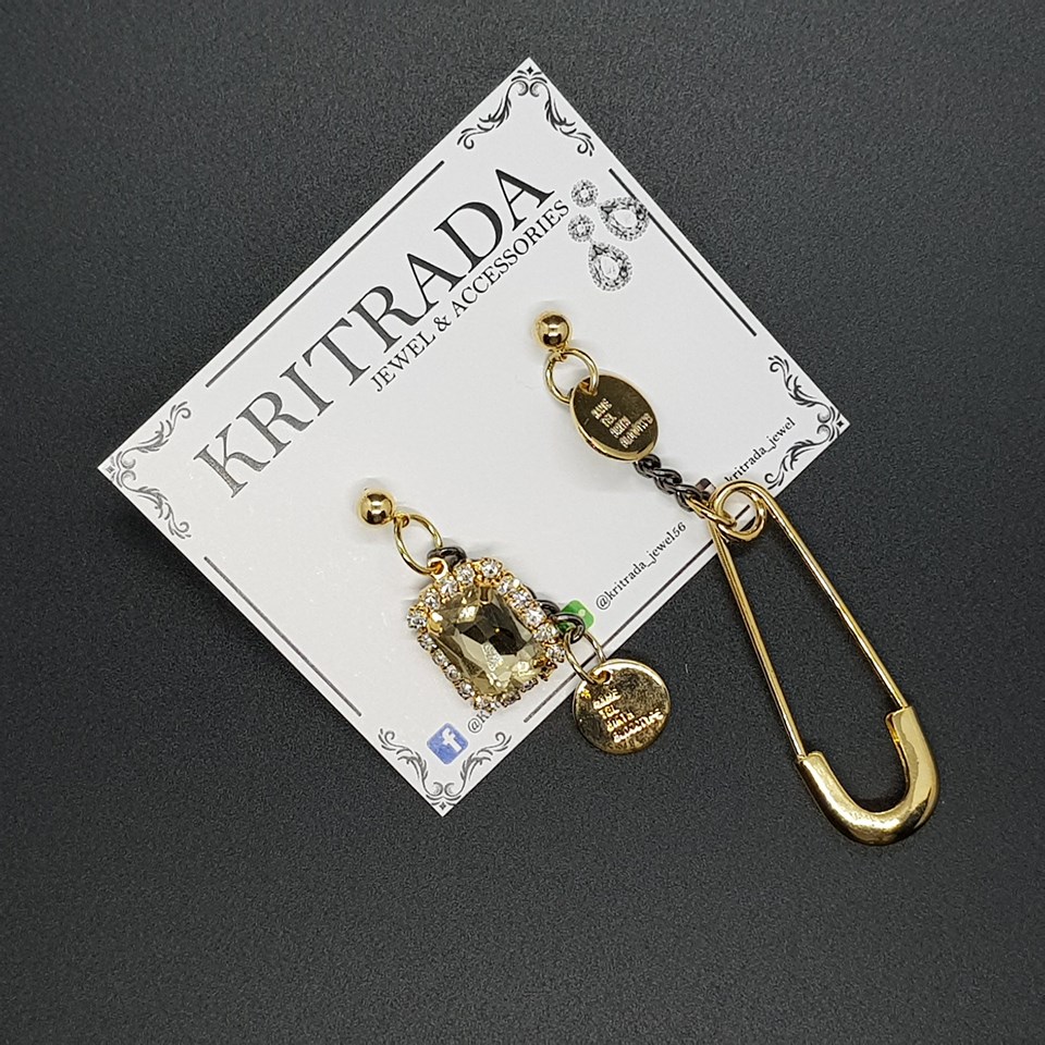 ต่างหูแฟชั่น รูปเข็มกลัดสีทอง