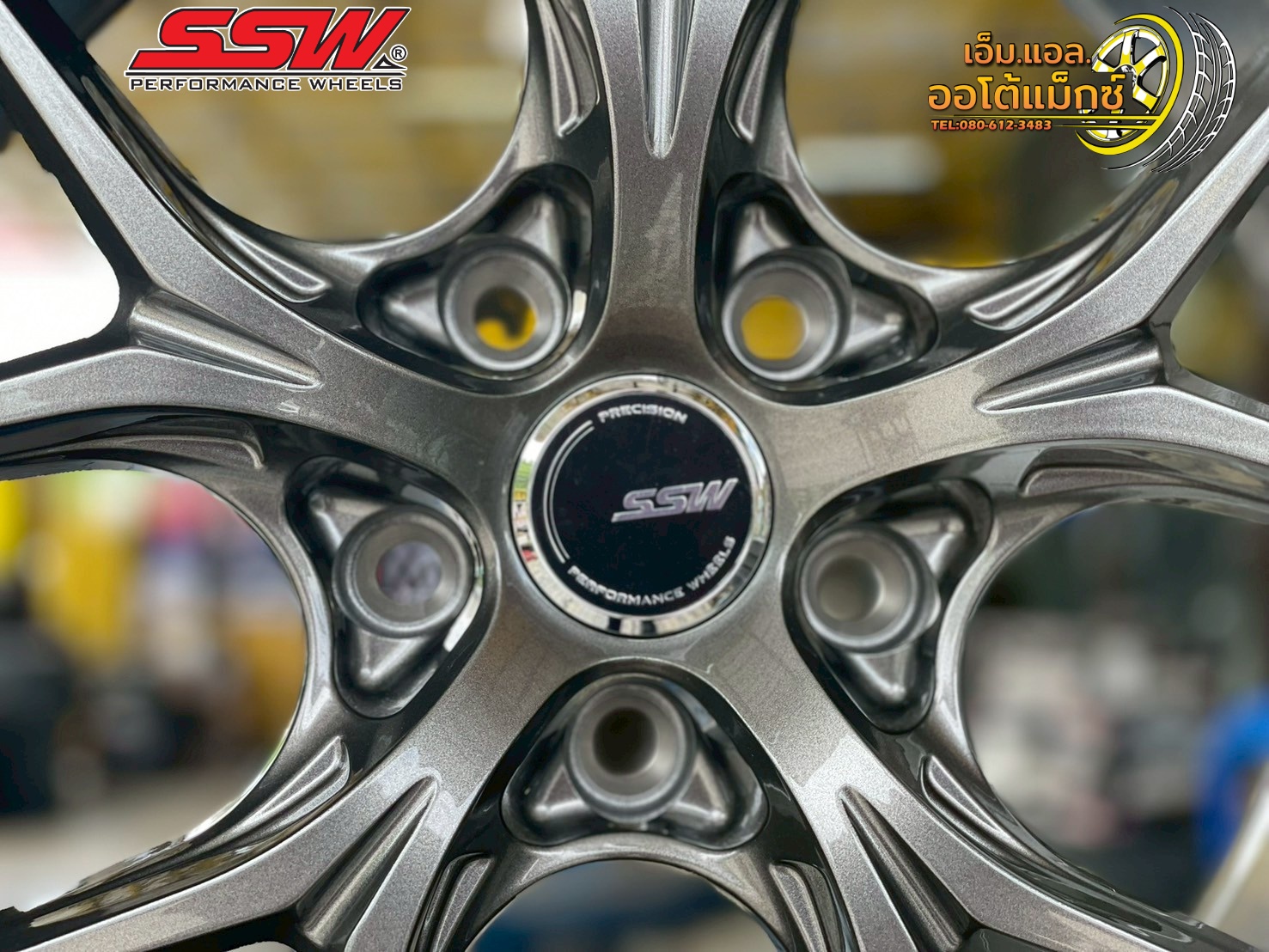 ล้อแม็กซ์ SSW รุ่น 436 ขนาด 18x8.5 นิ้ว พร้อมค่า Offset (ET) 38 และรูน็อตแบบคู่ 5x112 กับ 5x114.3