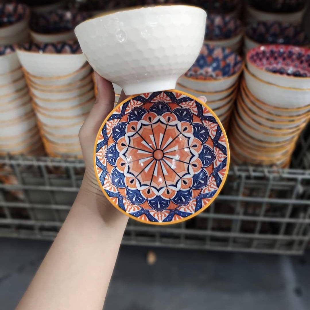 ถ้วยเซรามิคเนื้อดี คละลาย ขนาด 4.5 นิ้ว ฟรีสติ๊กเกอร์ป้ายชื่อ