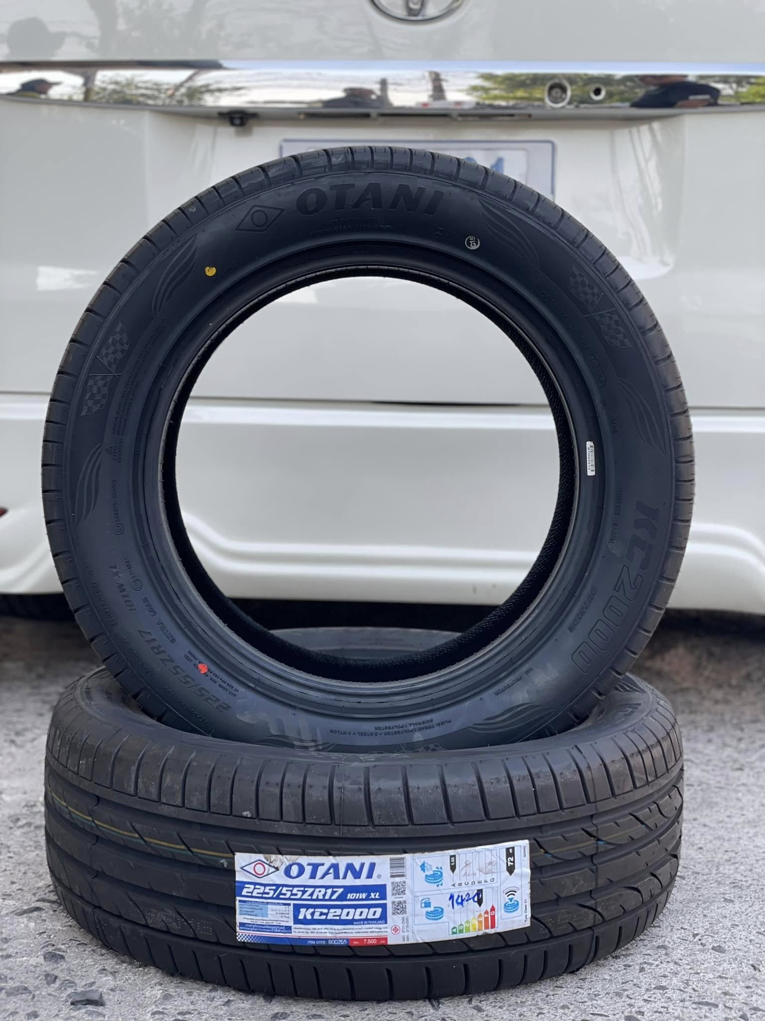 🚘 #TOYOTA_COMMUTER🛞 เปลี่ยนยาง #OTANI #KC2000 225/55R17