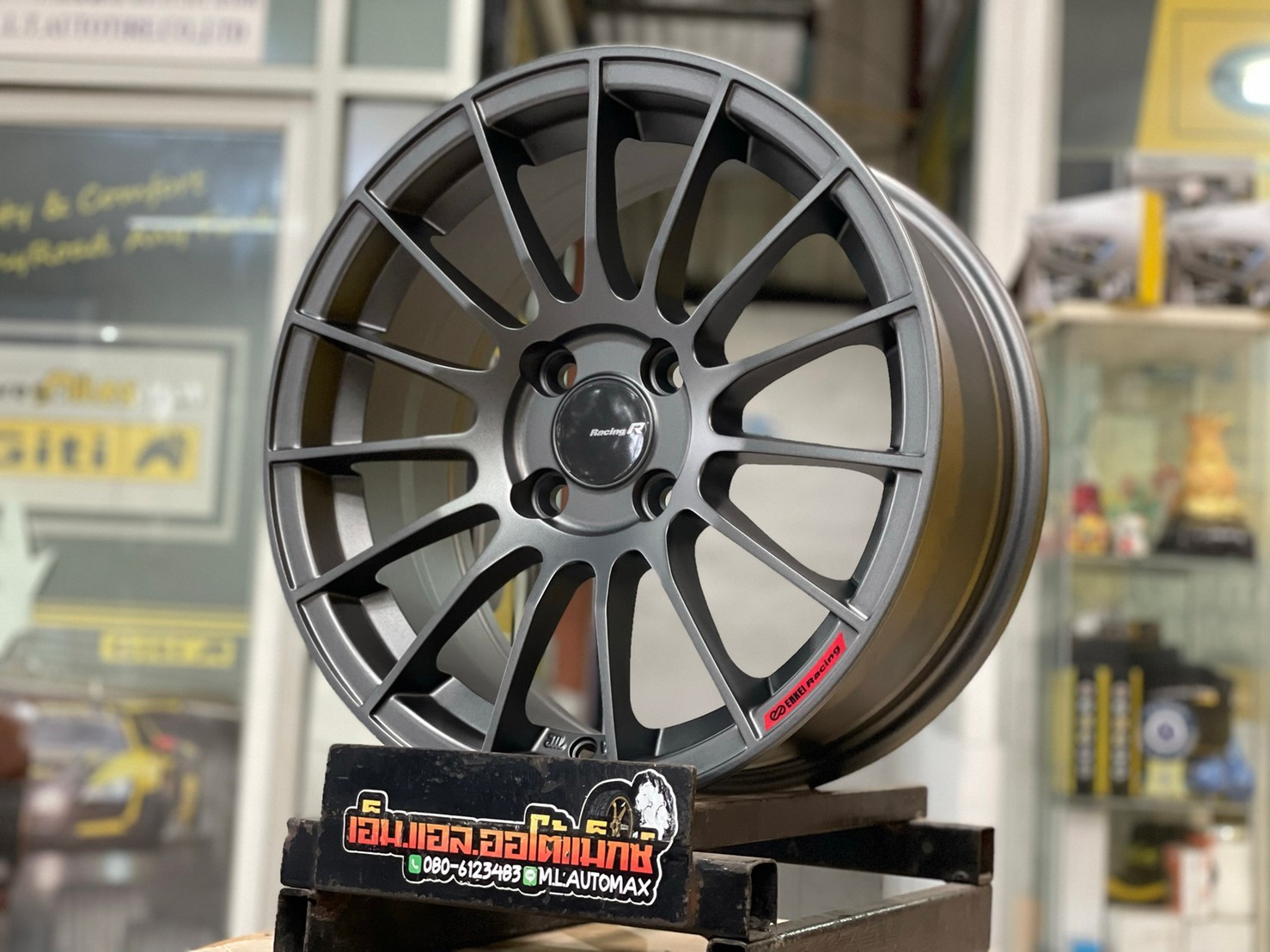 ล้อแม็กซ์ใหม่ขอบ15 RS05RR สีเทากัน กว้าง7ออฟ35 4รู100 SSW