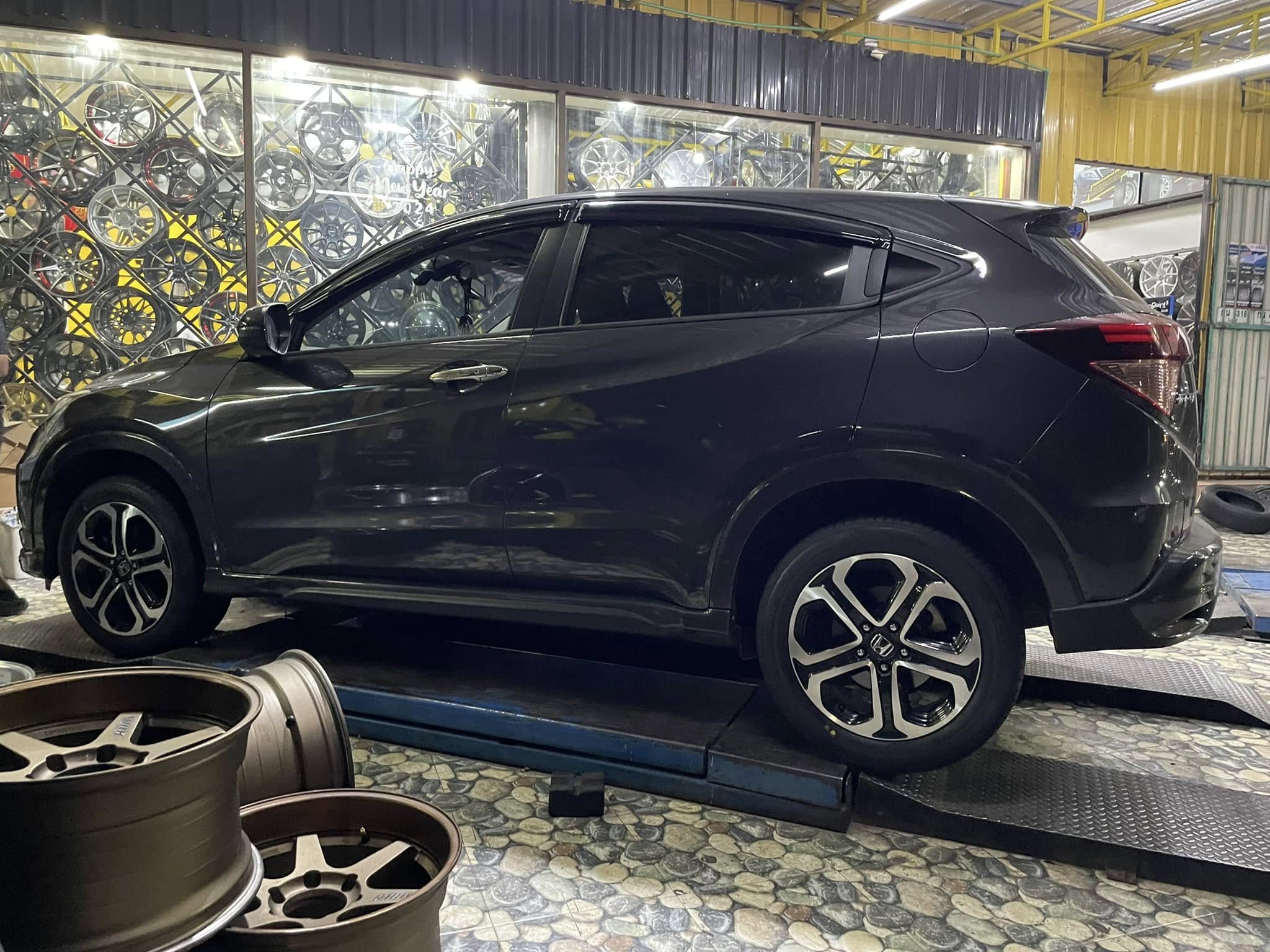 🛞❤️ #HONDA_HR-V เปลี่ยนยาง 🛞🐘#Bridgestone #Ecopia #EP300 215/55R17