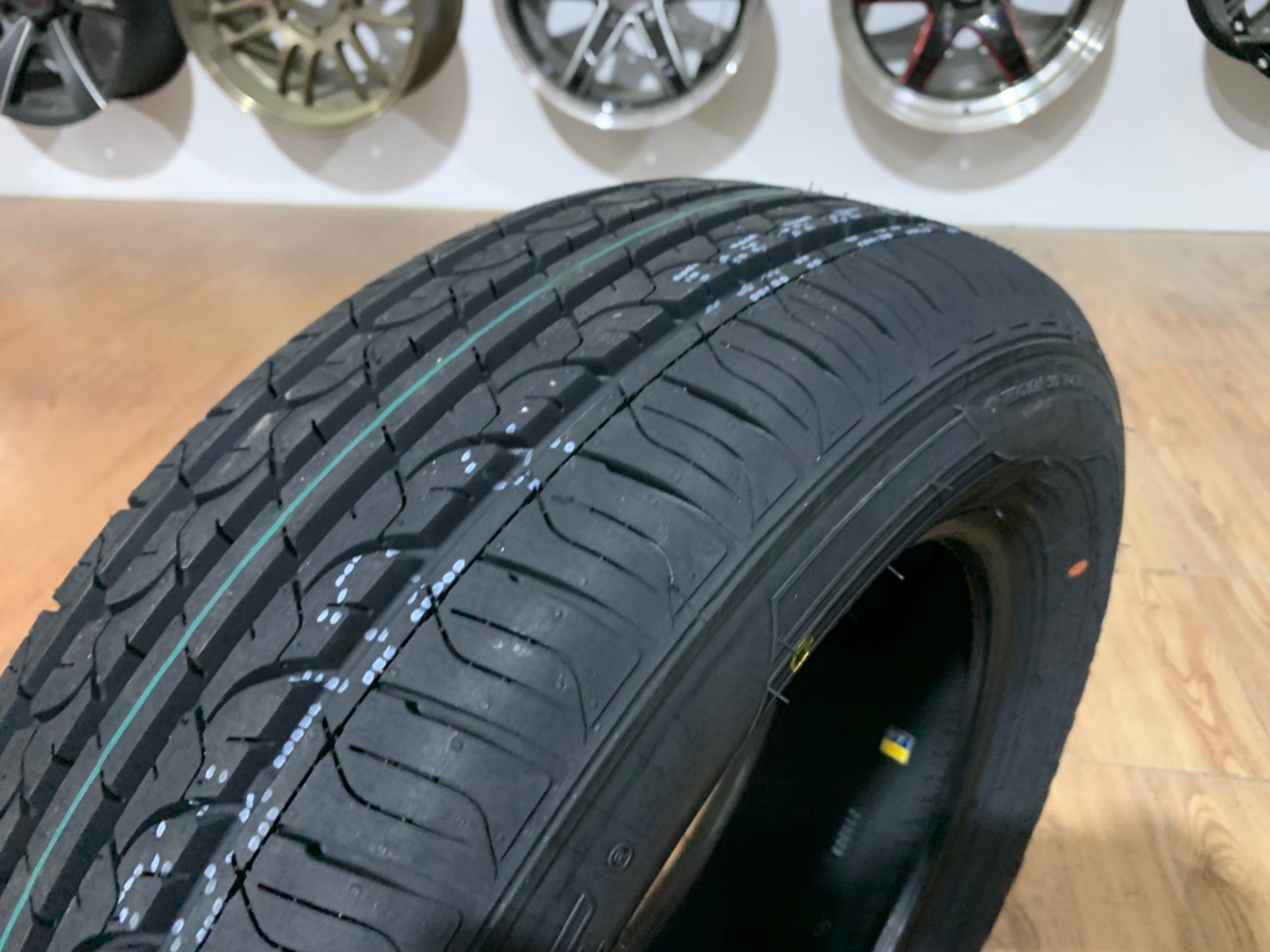 195/60R15 Deestone Public Trans R20 ยางใหม่ปี2021