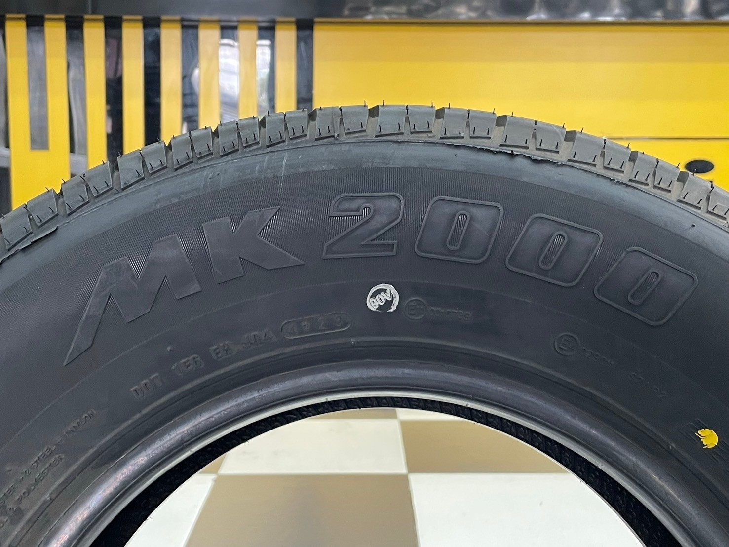 OTANI MK2000 225/70R15 ยางใหม่ปี2024