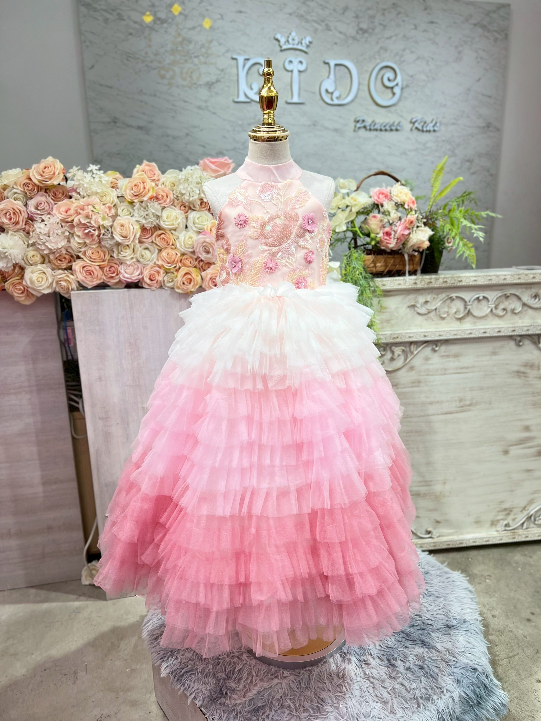 ชุดราตรีเด็ก ชุดเจ้าหญิง ชุดออกงานเด็ก(*หน้าร้านอยู่รัชดา*)W19198 สีชมพู กระโปรงยาว สายเดียว เล่นสี สวยหวาน
