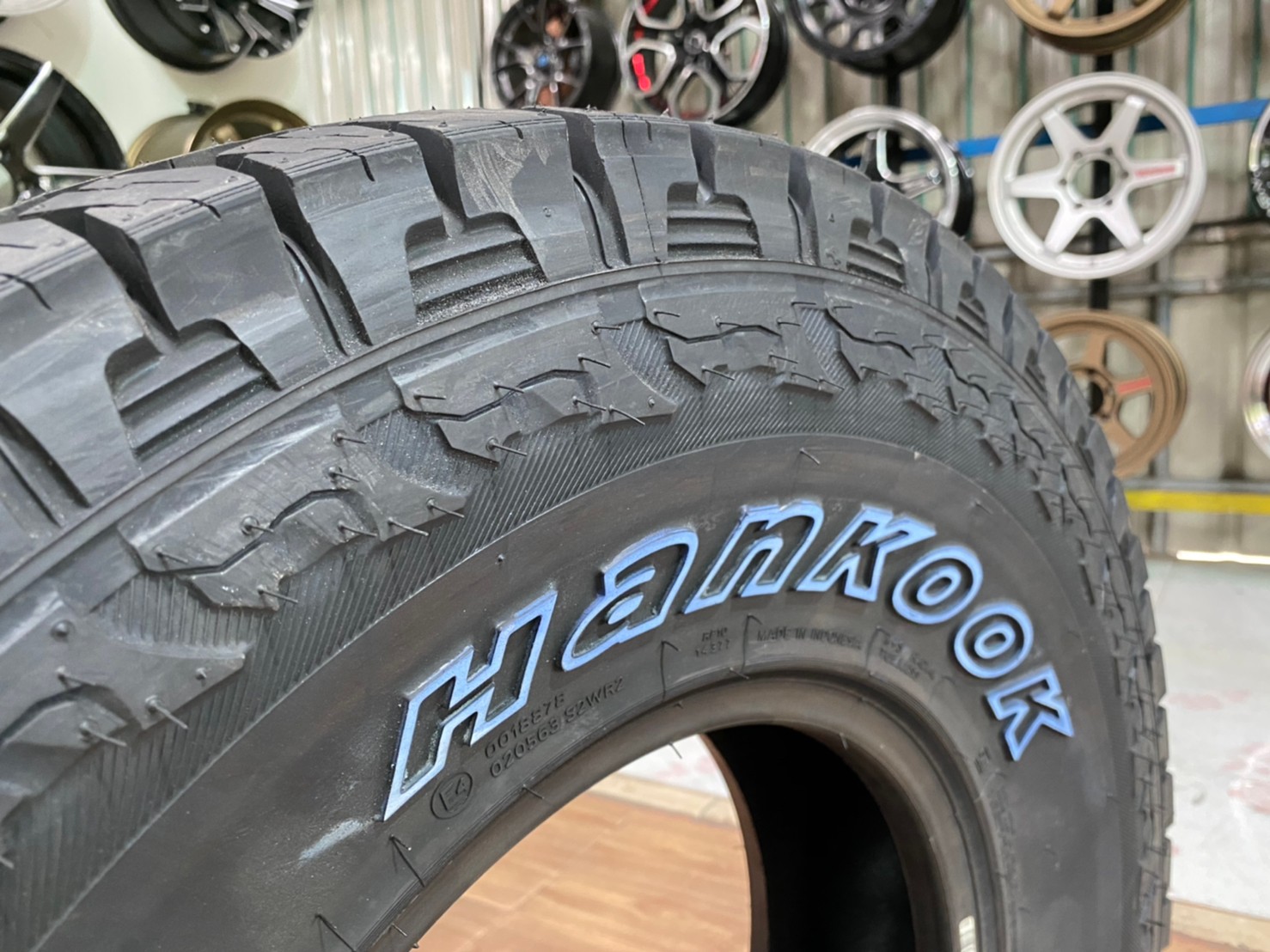 ยางใหม่Hankook Dynapro AT-M 31x10.5R15 (RF10)ยางผลิตปี20 ตัวหนังสือสีขาว