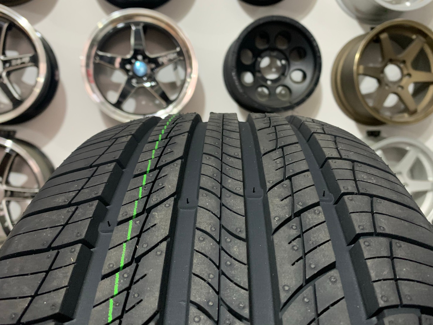 265/60R18 HANKOOK Dynapro HT (RH12) ยางใหม่ปี2021