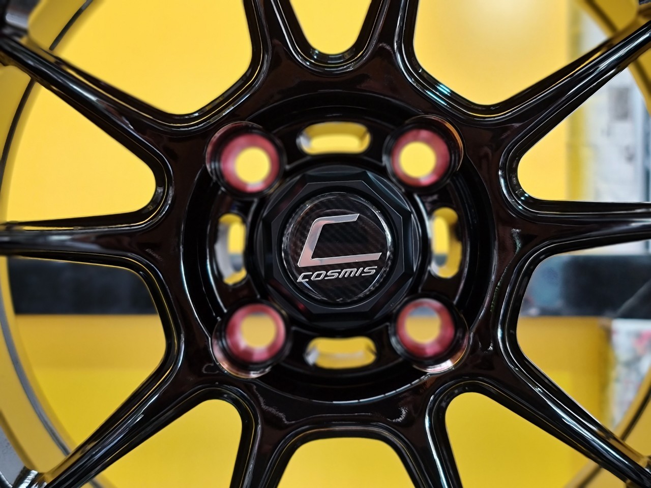 ล้อแม็กขอบ15 Cosmis VR-3 ขอบ15กว้าง7 ออฟ+32 4รู100 สีดำขอบกลึงแดง