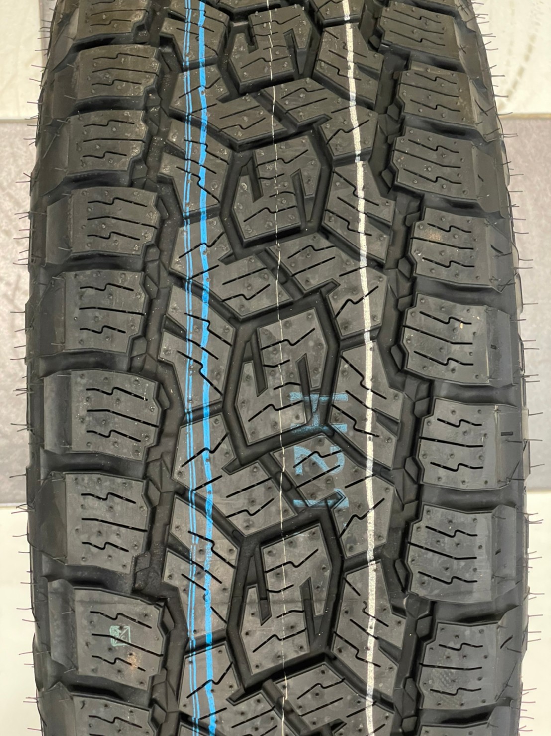 225/65R17 TOYO OPEN COUNTRY A/T ยางใหม่ปี2023