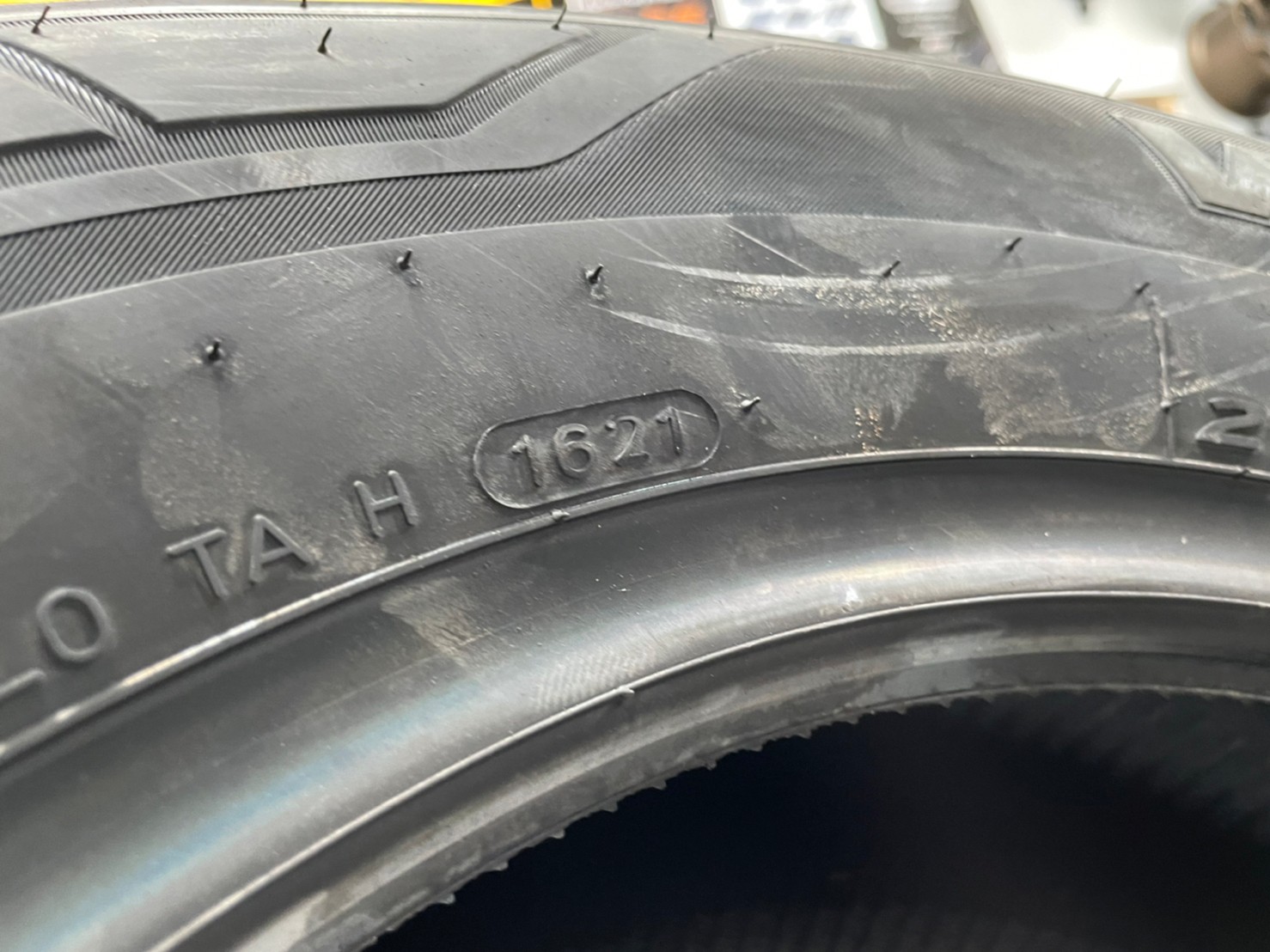 Hankook Vantra LT 215/70R15 ยางใหม่ปี2021 ยางกระบะ บรรทุกคุณภาพดี