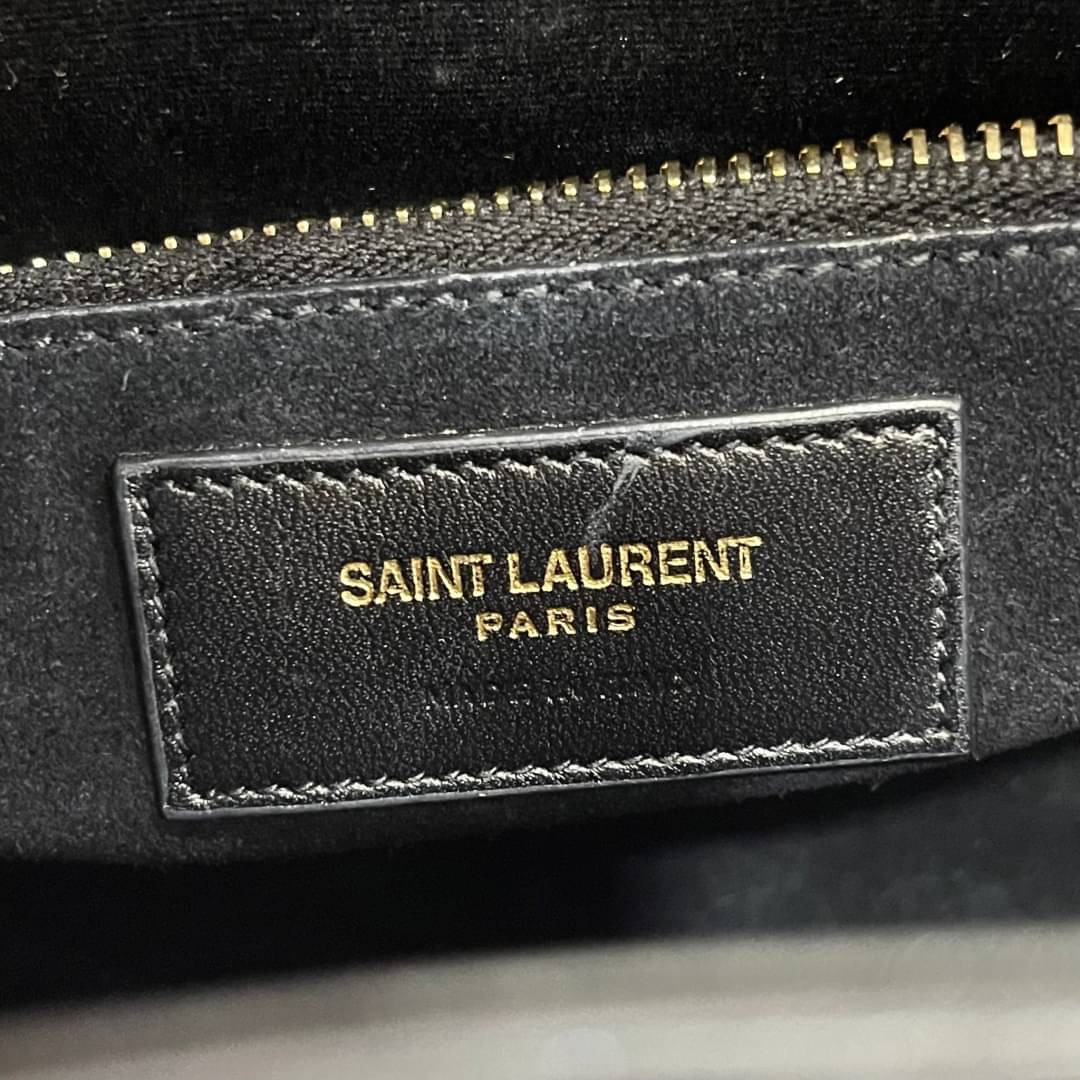YSL Hobo bag 2021 มือสอง