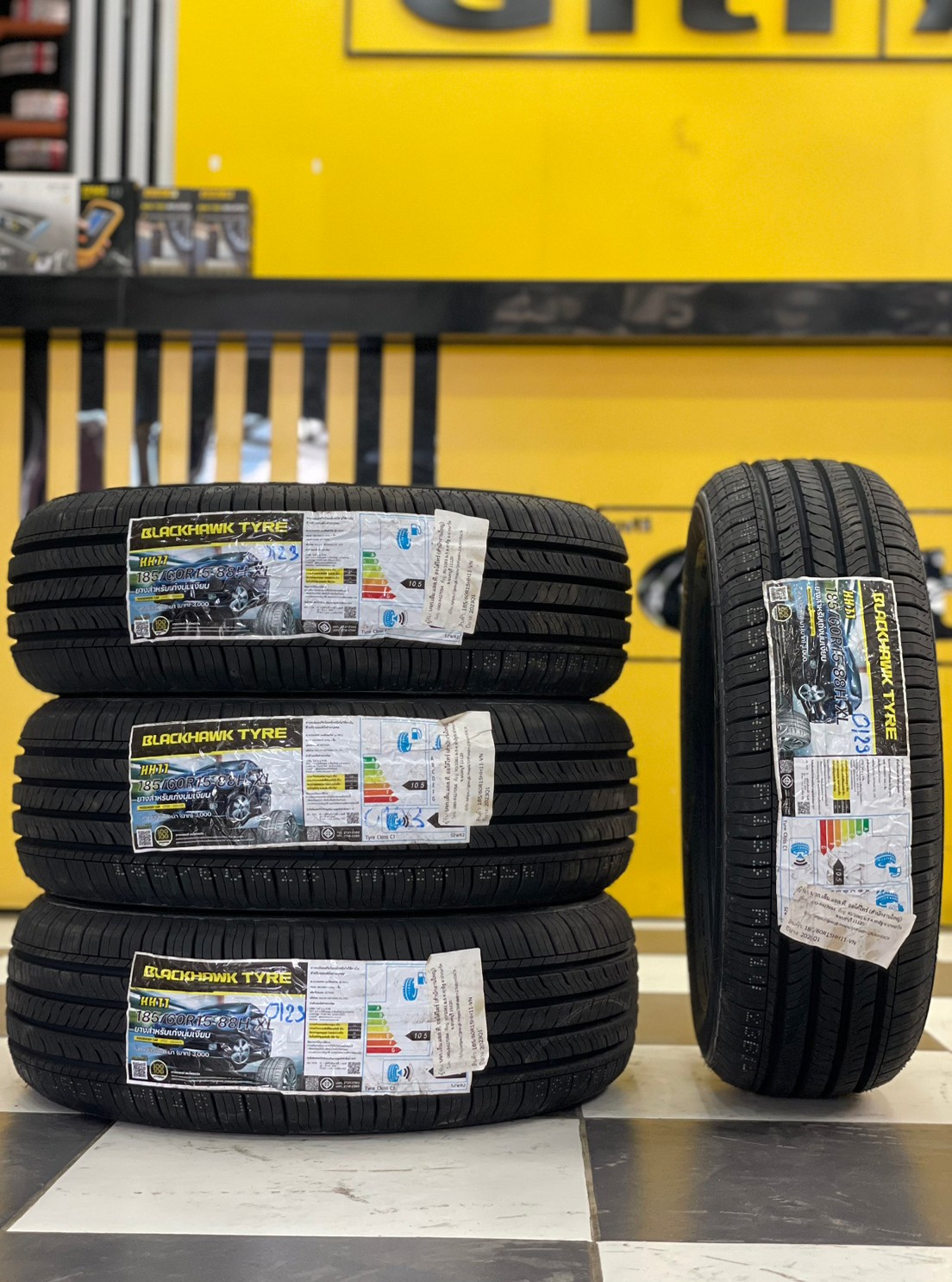 ยางใหม่ #BLACKHAWK HH11 185/60R15 ยางใหม่ปี2023