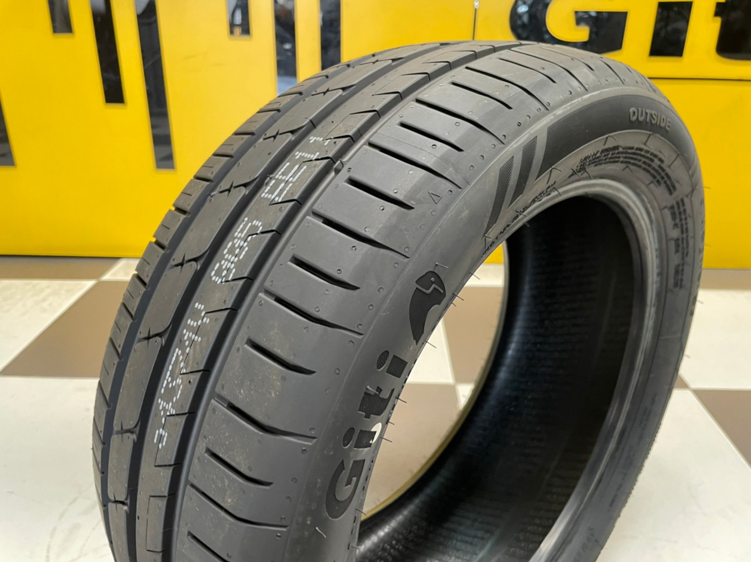Giti Synergy H2 195/50R15 ยางใหม่ปี2023 ราคาโปรโมชั่นพิเศษ พร้อมติดตั้งฟรี