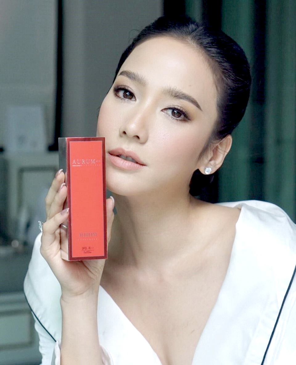 Aurum Sunscreen ออรั่ม ครีมกันแดด อั้ม พัชราภา Ultimate Nano Sun Protection SPF50+PA+++ 15g