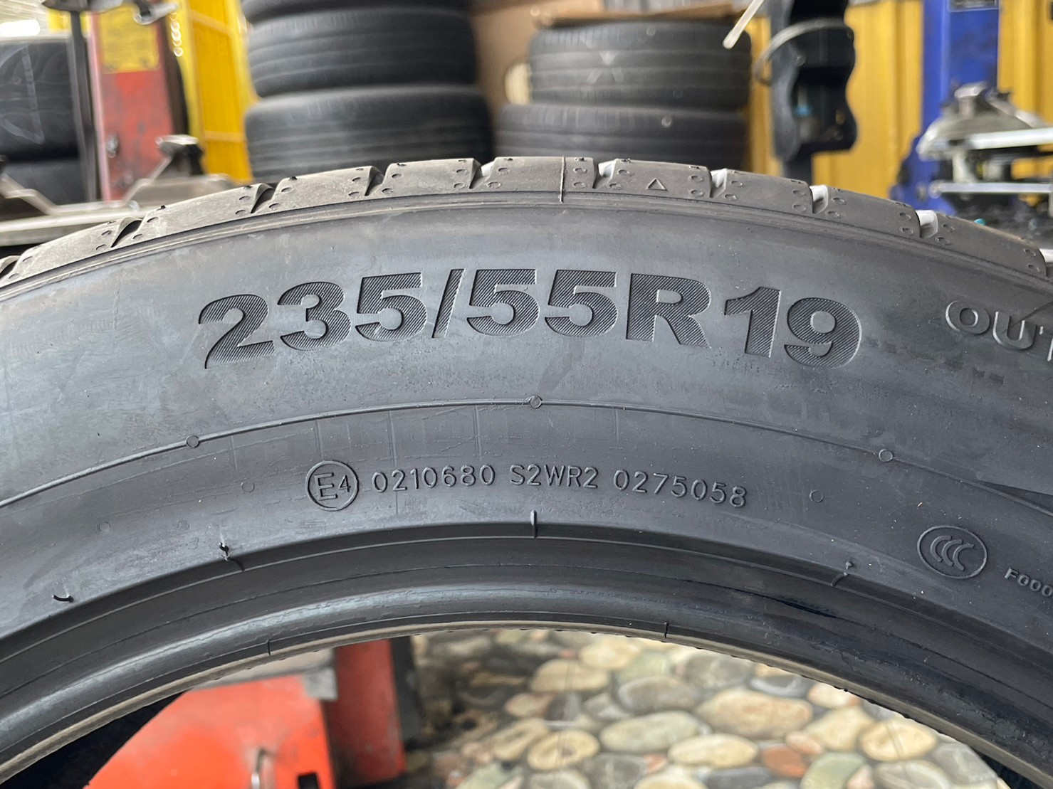 Giti Control P80 235/55R19 ยางใหม่ปี2023