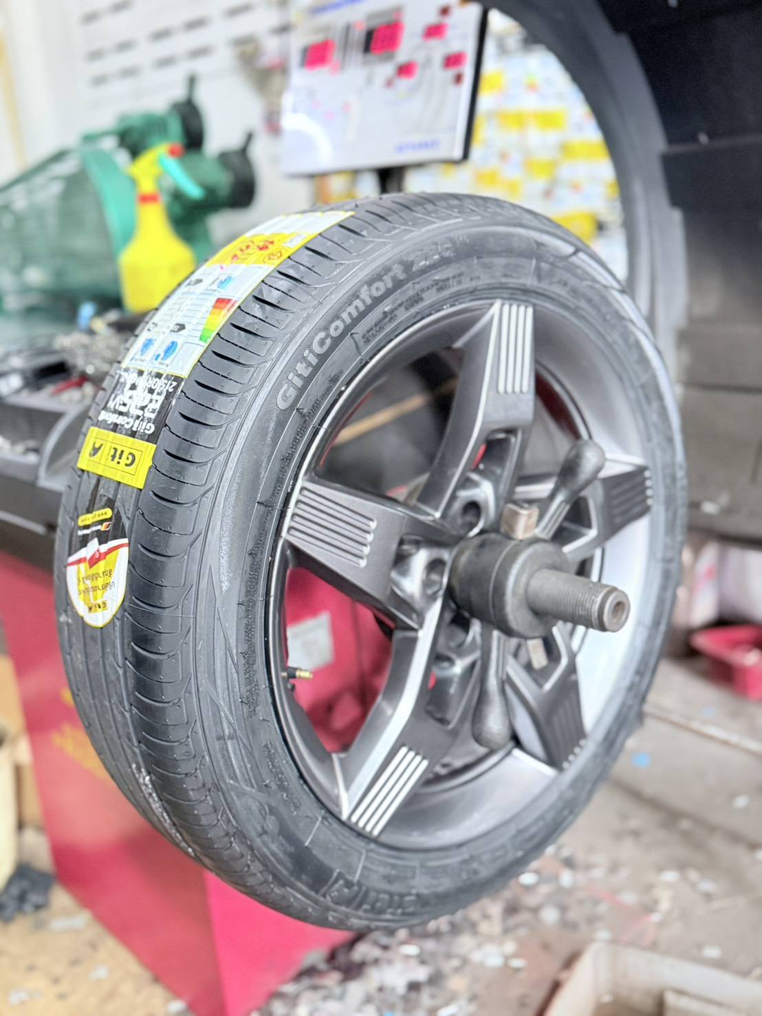 AION_AionY #GITI_Comfort225v1_215/50R18 #ยางคุณภาพดี นุ่มเงียบ สมรรถนะสูง
