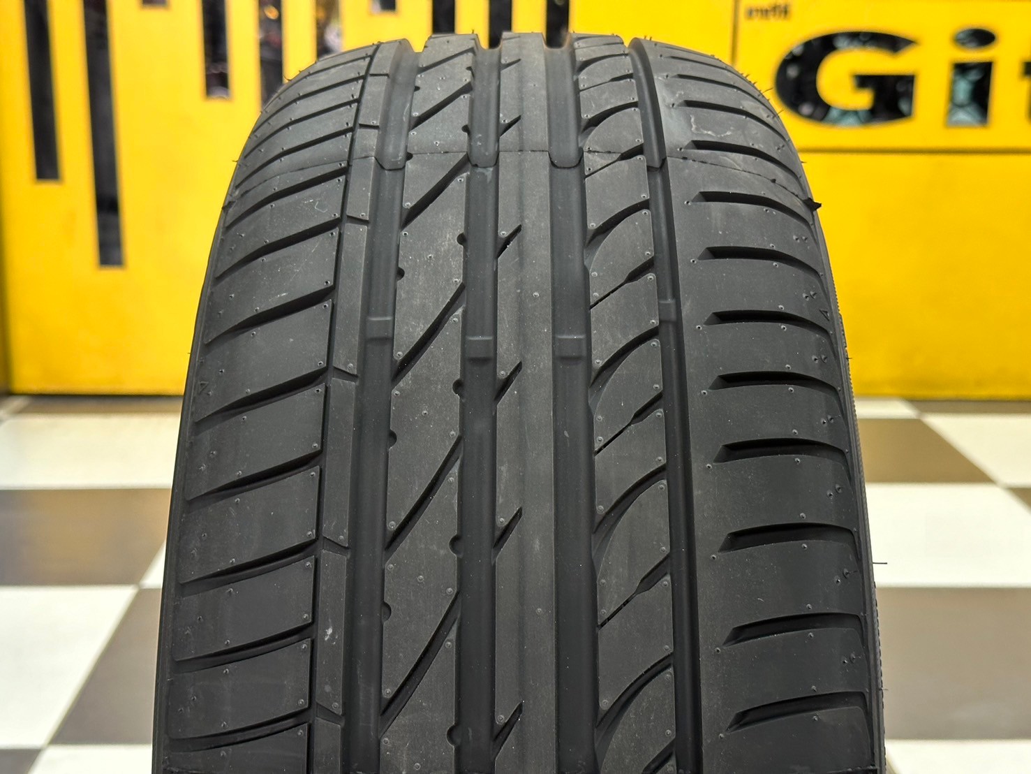 #ยางใหม่ไซหลุน #SAILUN ATREZZO #ZSR 225/50ZR18 ยางใหม่ปี2024 สำหรับรถ SUVและรถตู้พาณิชย์