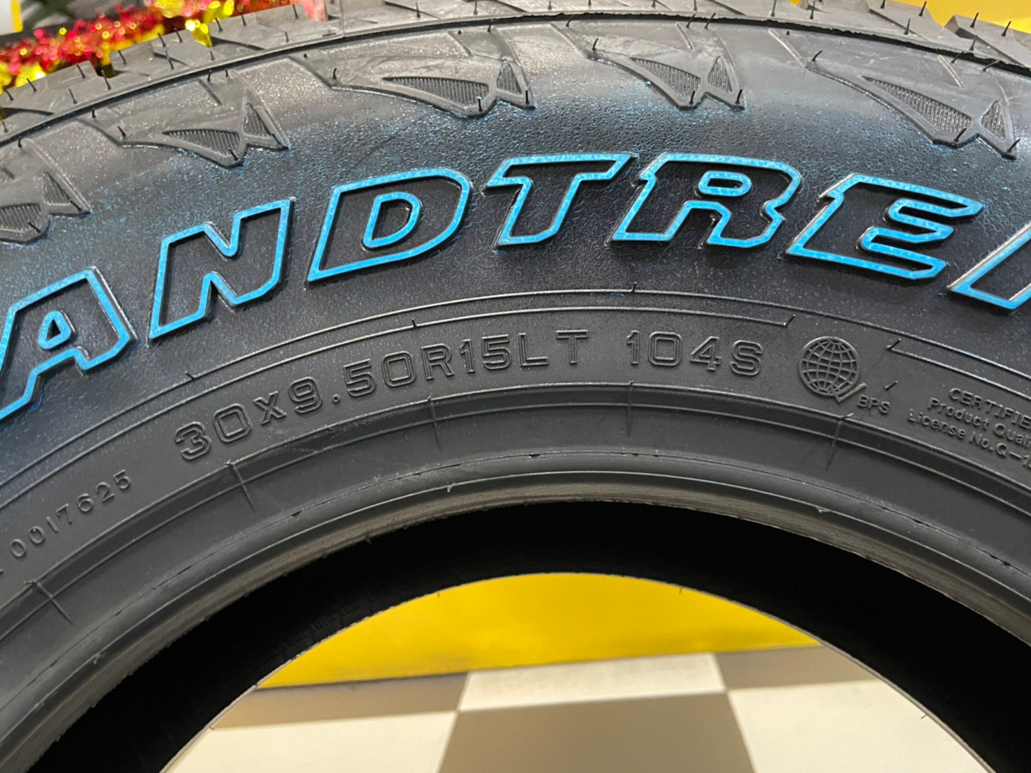 30X9.50R15 DUNLOP GRANDTREK AT5