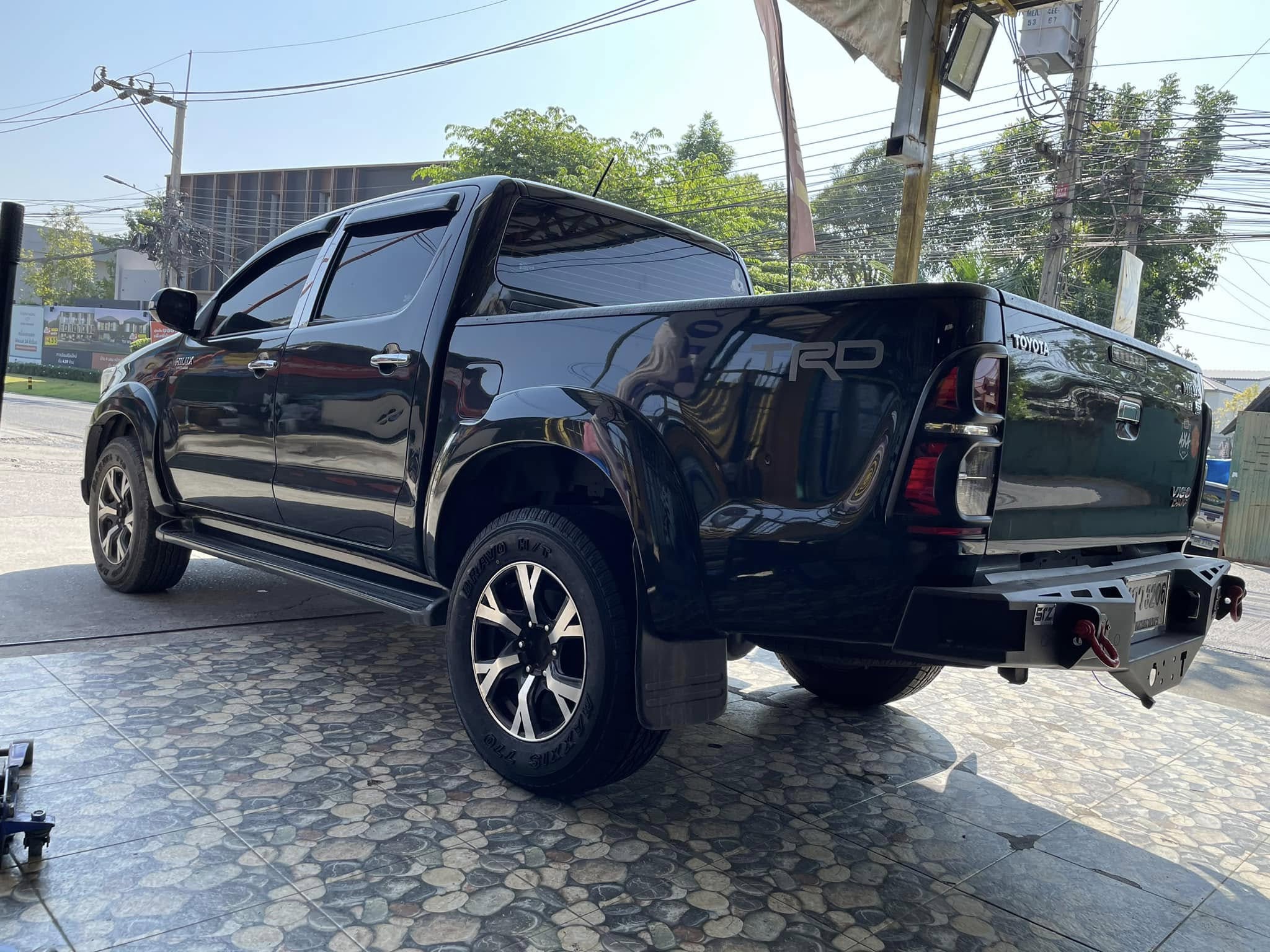 🛞❤️ #TOYOTA_VIGO 🚘เปลี่ยนยาง 🛞🐘#MAXXIS #BRAVO #HT770 265/65R17