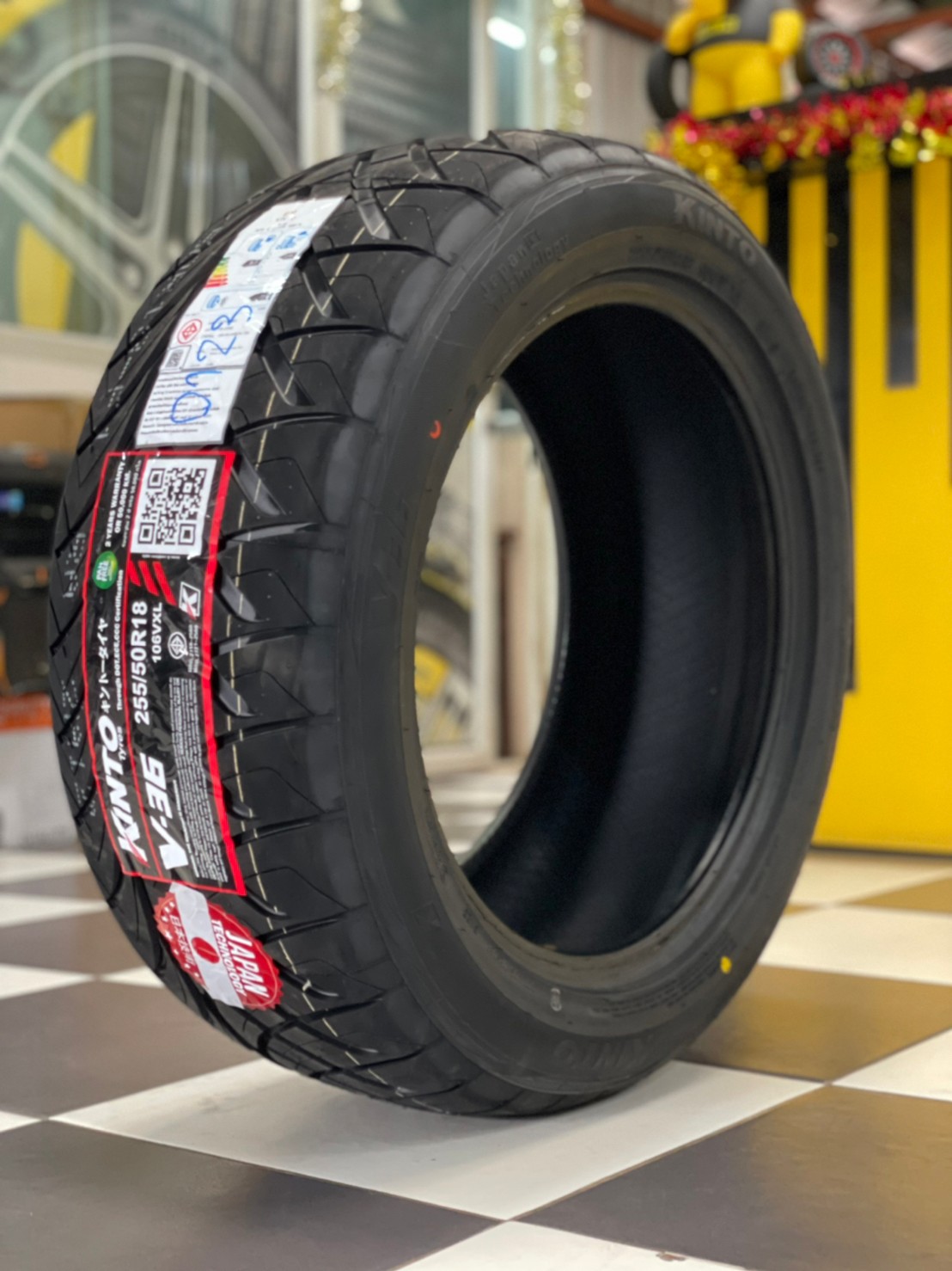 kinto v36 255/50R18 ยางใหม่ปี2023