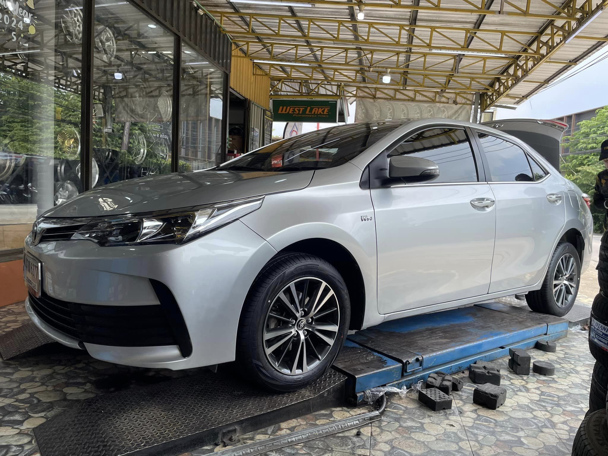 🚘 #TOYOTA_ALTIS เปลี่ยนยาง 🛞 #GT RADIAL FE2_205/55R16