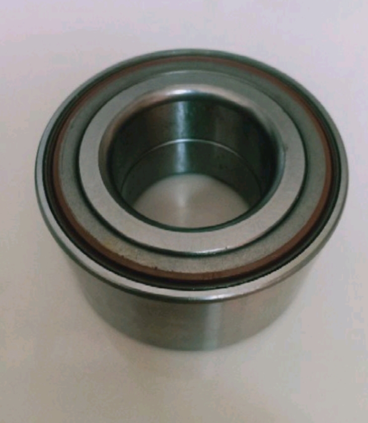 ลูกปืนล้อหน้า MG 3 ( SKF)