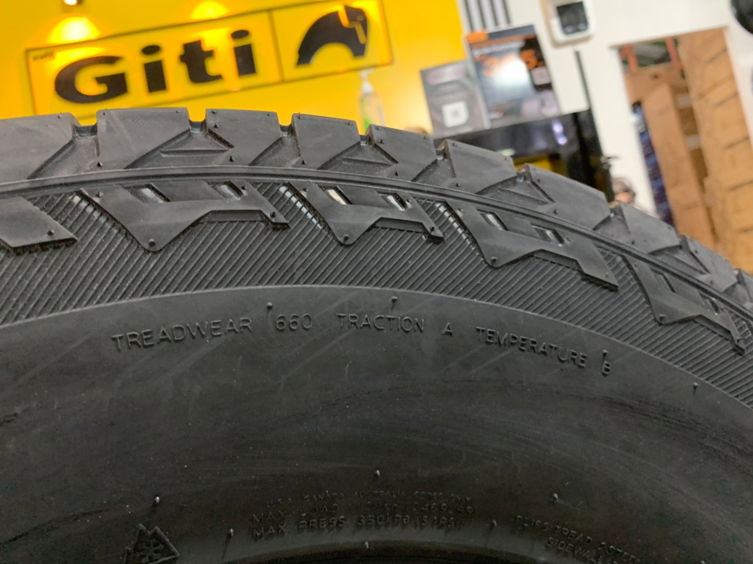 265/70R16 Hankook Dynapro AT2 ยางใหม่ปี2021