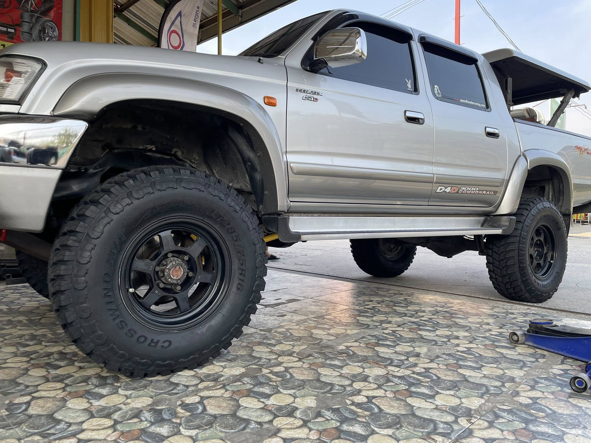 🛞❤️ #TOYOTA_TIGER_🚘เปลี่ยนยาง 🛞🐘#Linglong_CrosswindMT_285/75R16