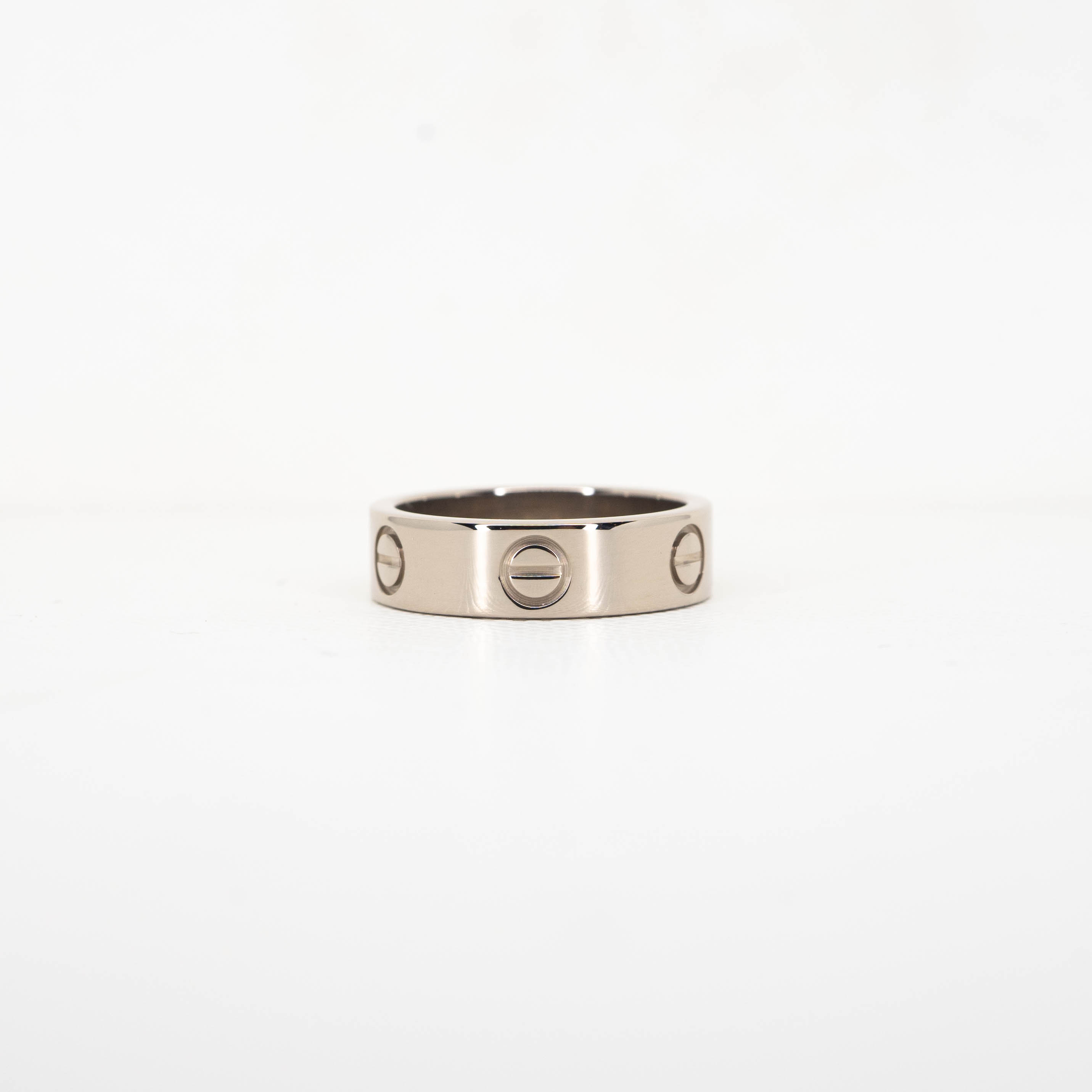 แหวน Cartier Love ทองขาว18K ไซส์ 53# (Used)