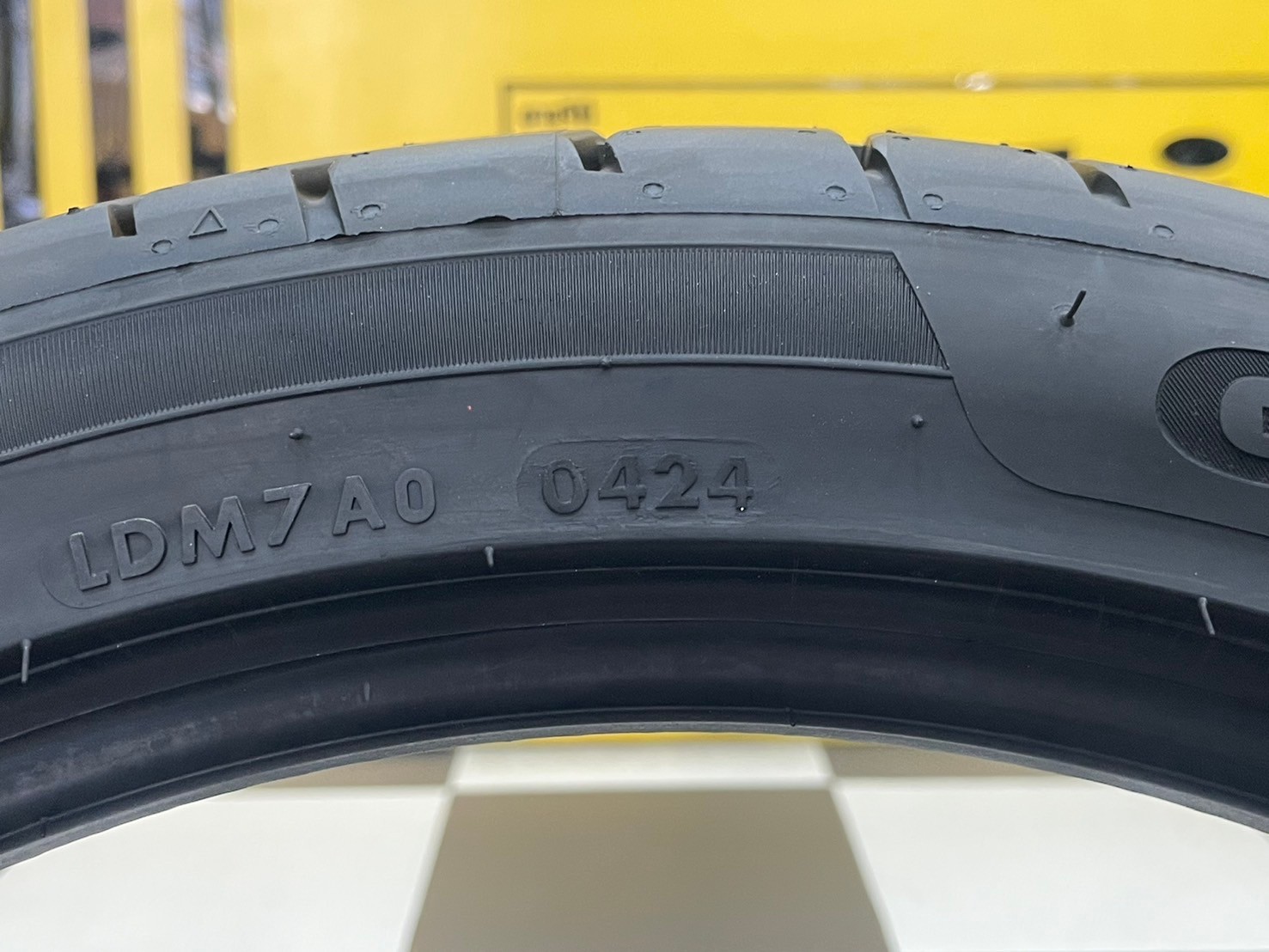 GITI SPORT S2 225/40R18 ยางใหม่ปี2024