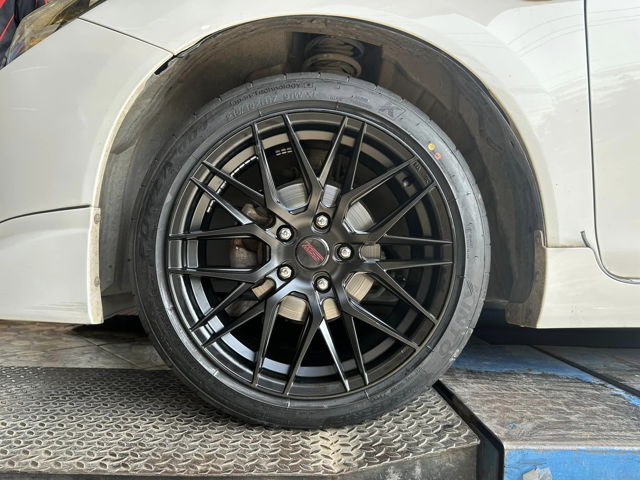 🚘#HONDA_CIVIC🚘 🛞 #ล้อแม็กซ์ #SSW348 17” 5x114 🛞 #KINTO_Forza001 215/45R17