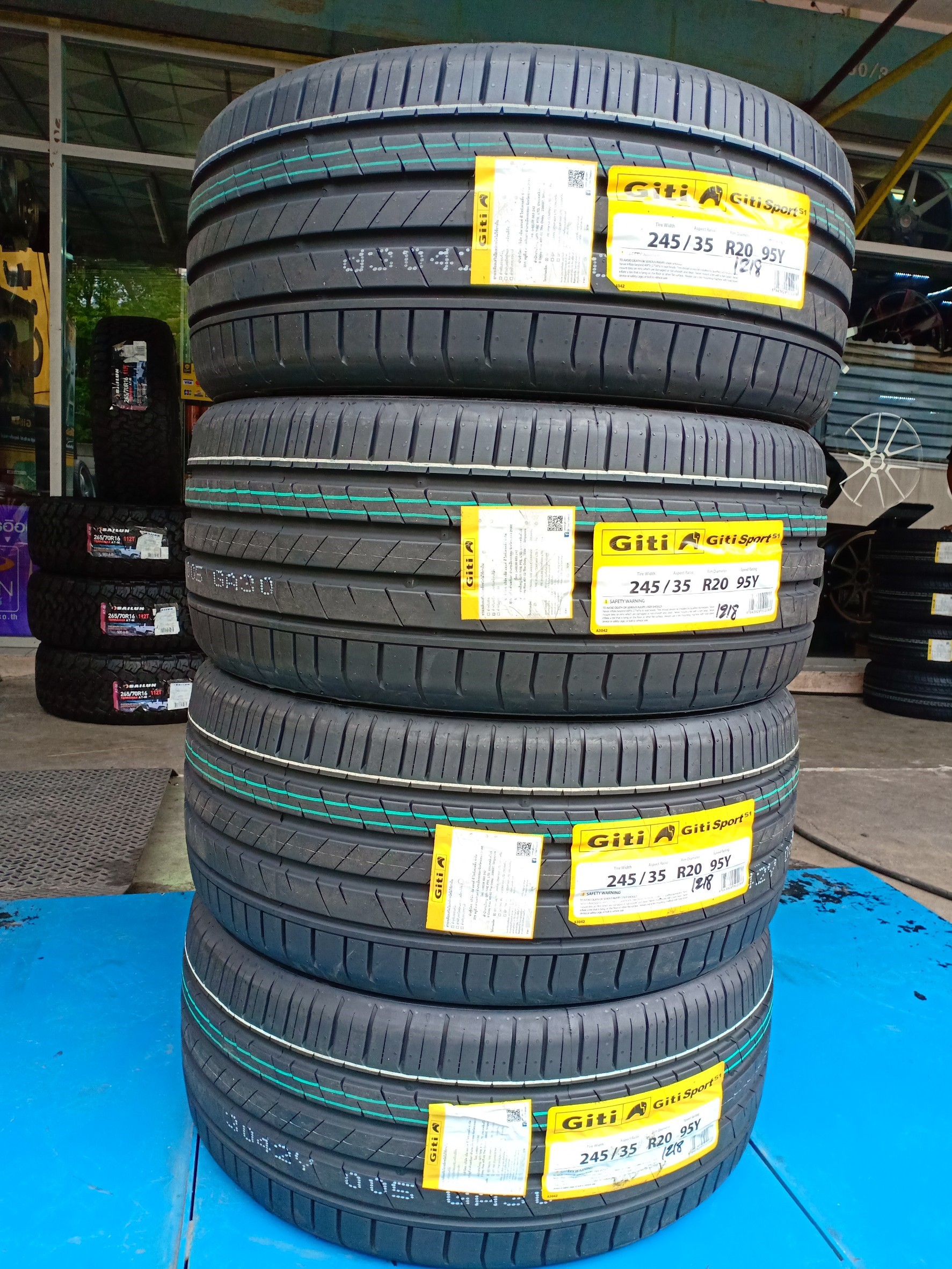 Giti Sport S1 245-35R20