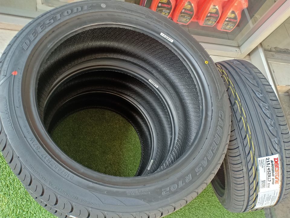 ยางใหม่ดีสโตน ยางไทย 215/45R17CARRERAS R702 ปี19