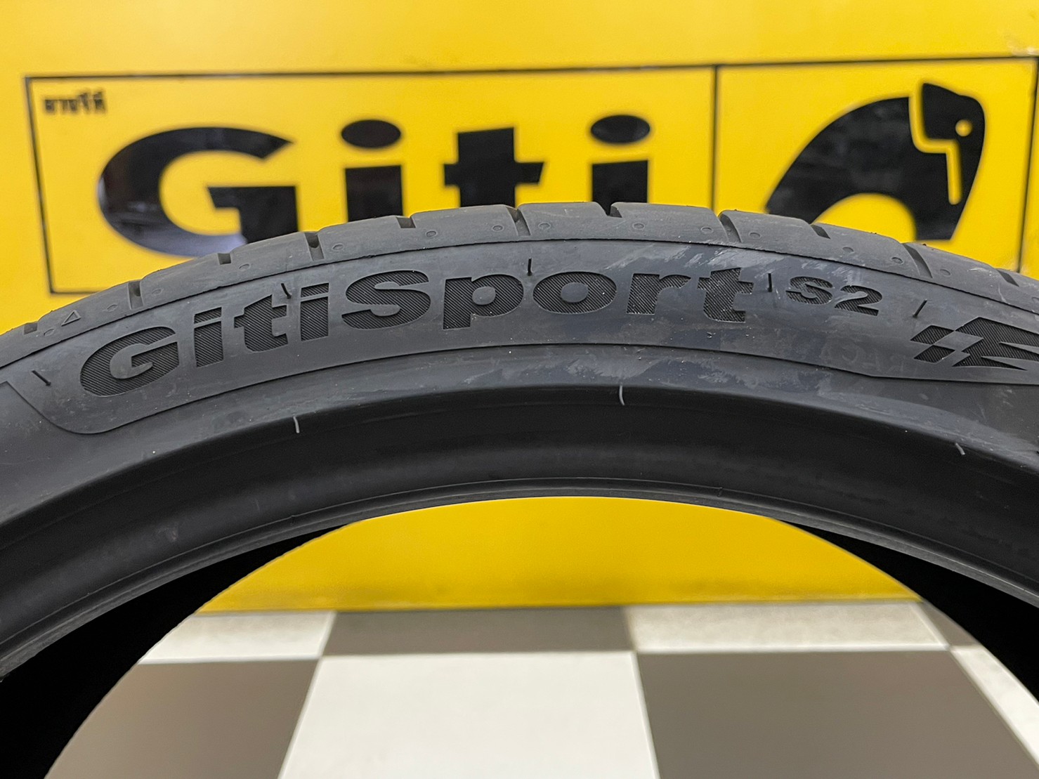 GITI SPORT S2 245/35R20 ยางใหม่ปี2023