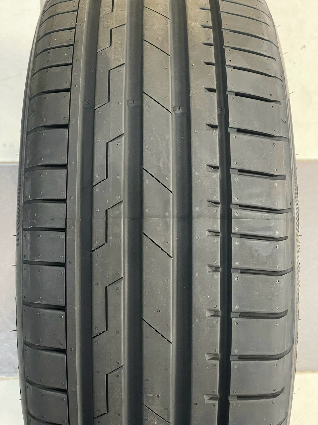 ยาง GitiSport S2 245/45R19 ยางใหม่ปี2025